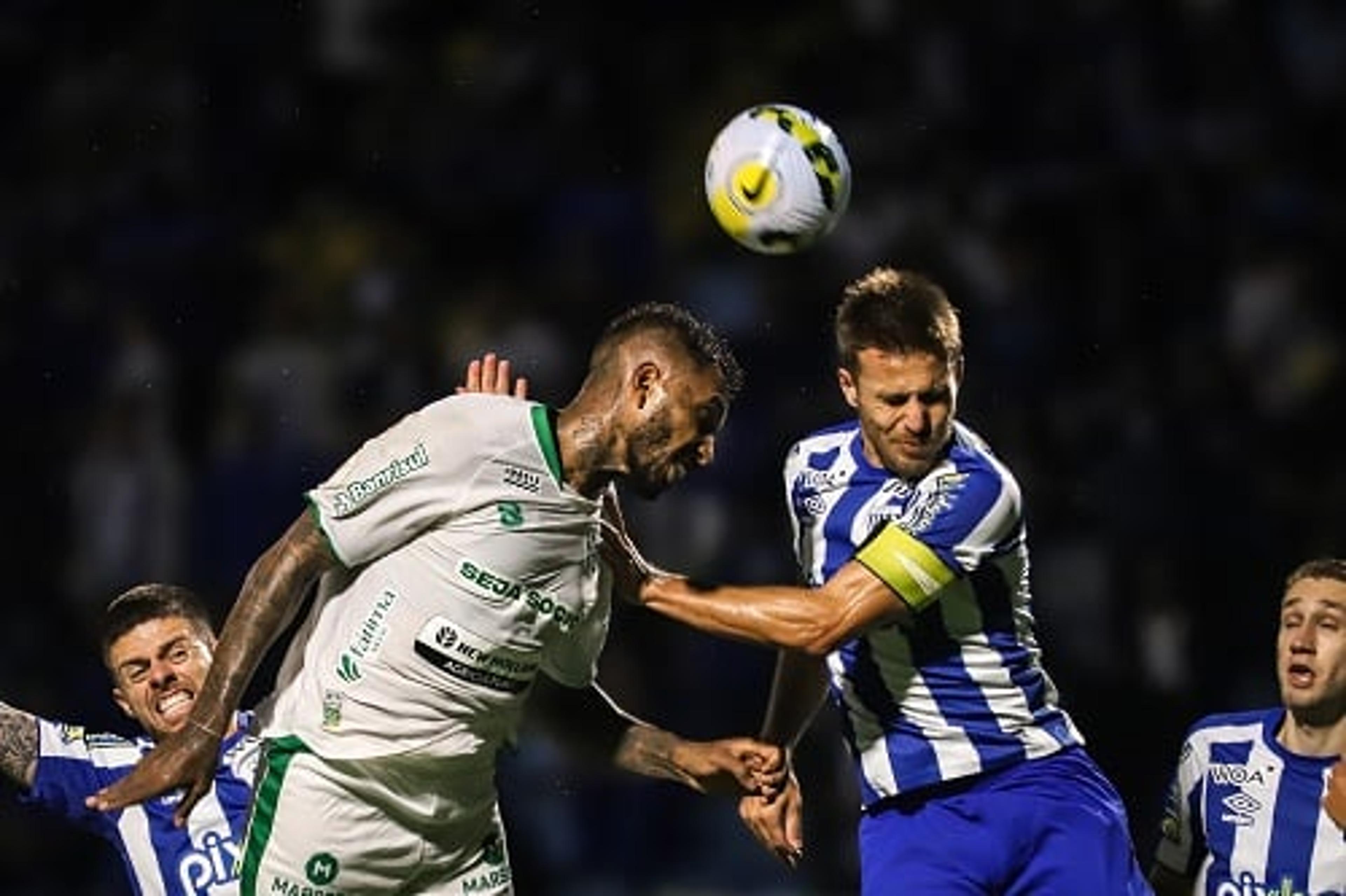 Com dois a menos, Juventude conquista vitória heroica contra o Avaí pela Série A