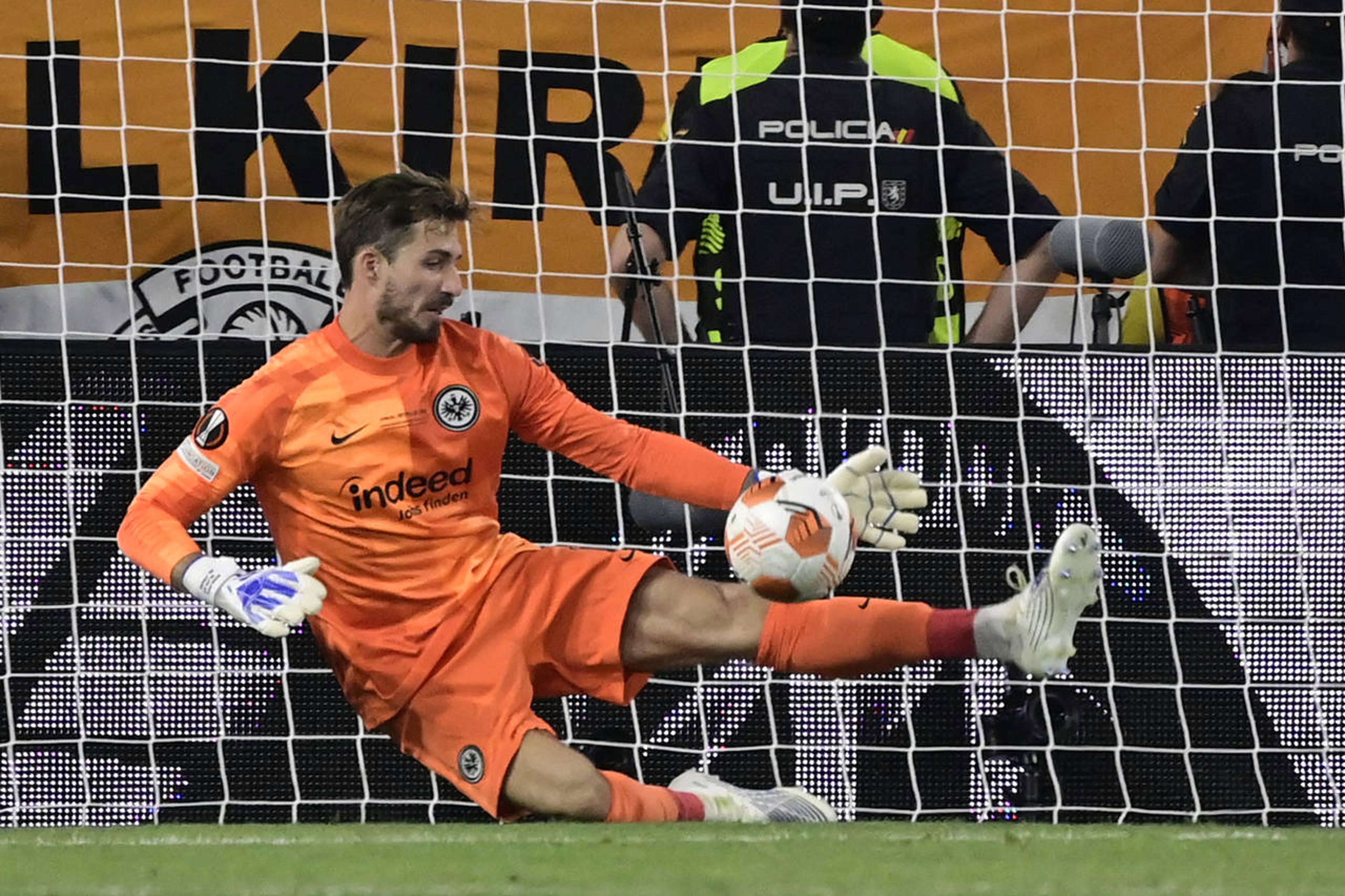 Goleiro alemão rejeita oferta do Manchester United