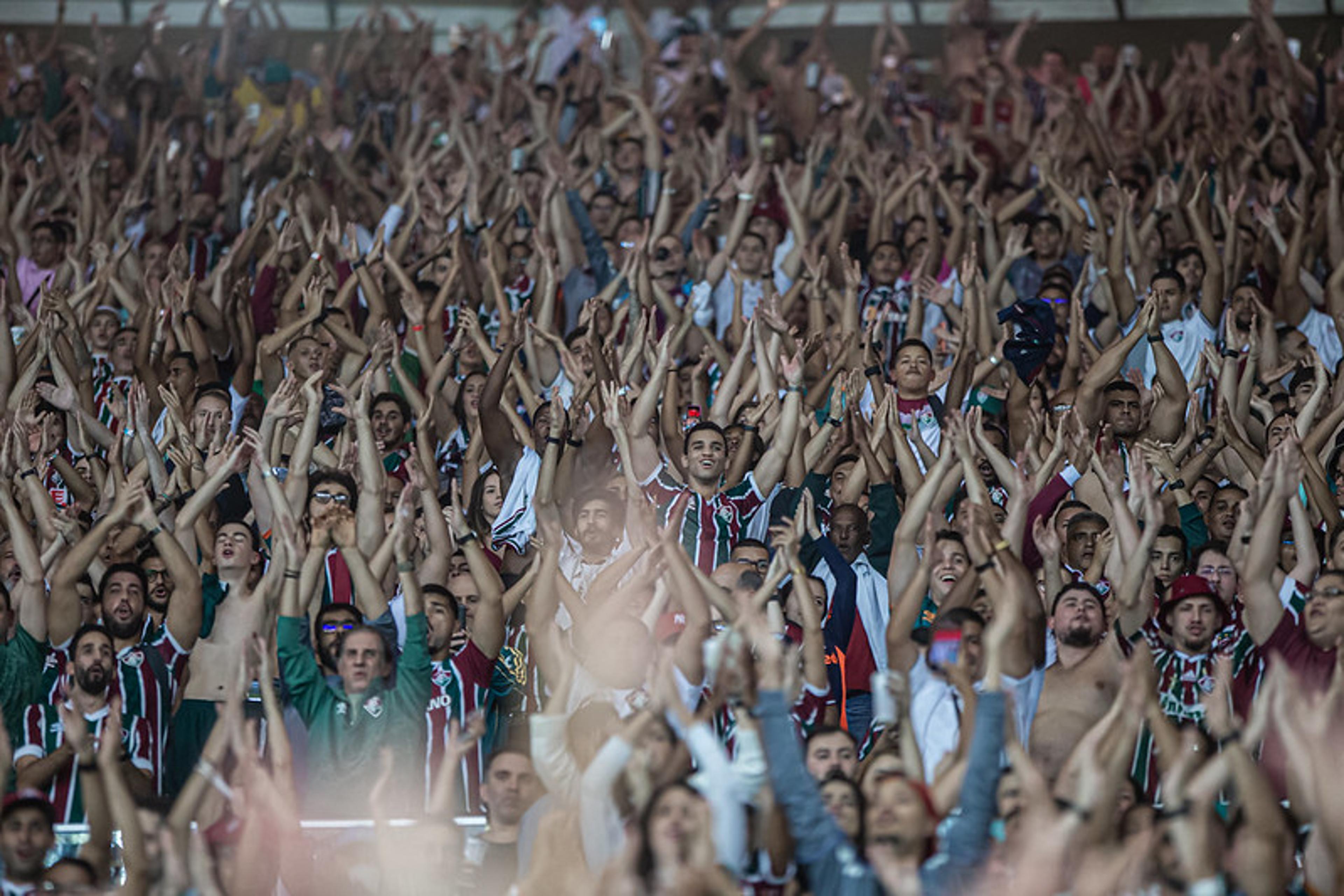 Torcida do Fluminense compra carga total de ingressos para jogo que marcará despedida de Fred