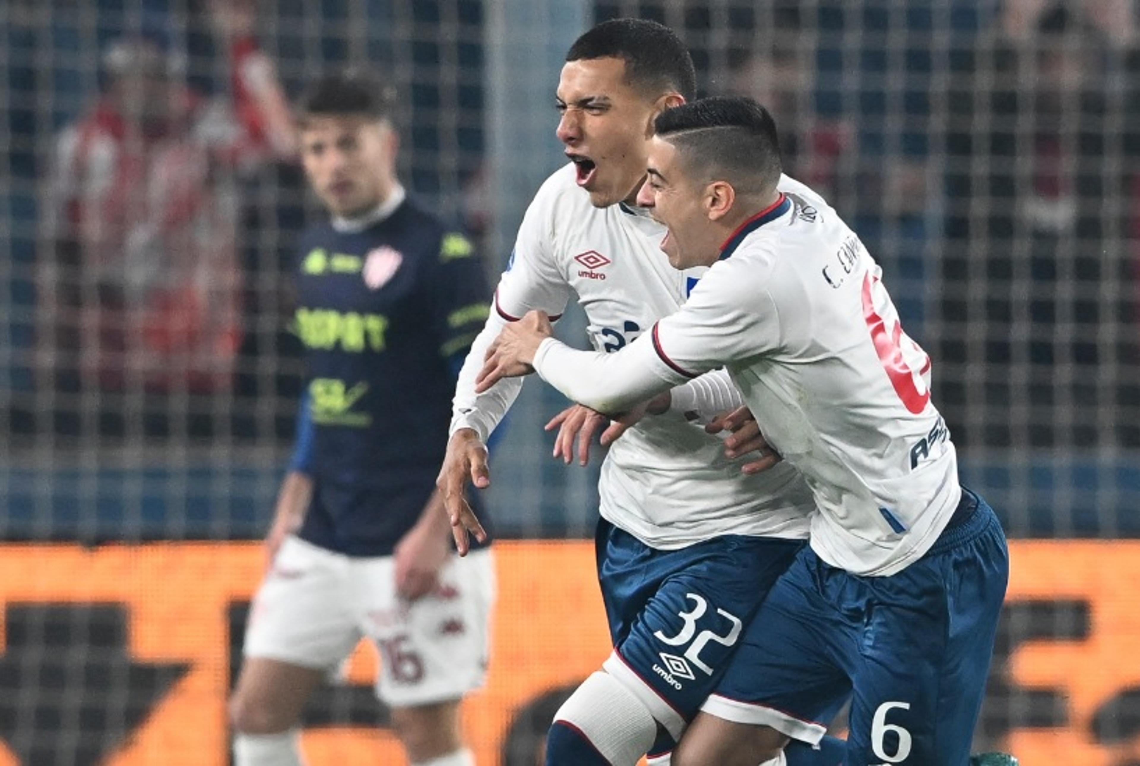 Nacional-URU vence Unión Santa Fé e abre boa vantagem para o jogo de volta das oitavas da Sul-Americana