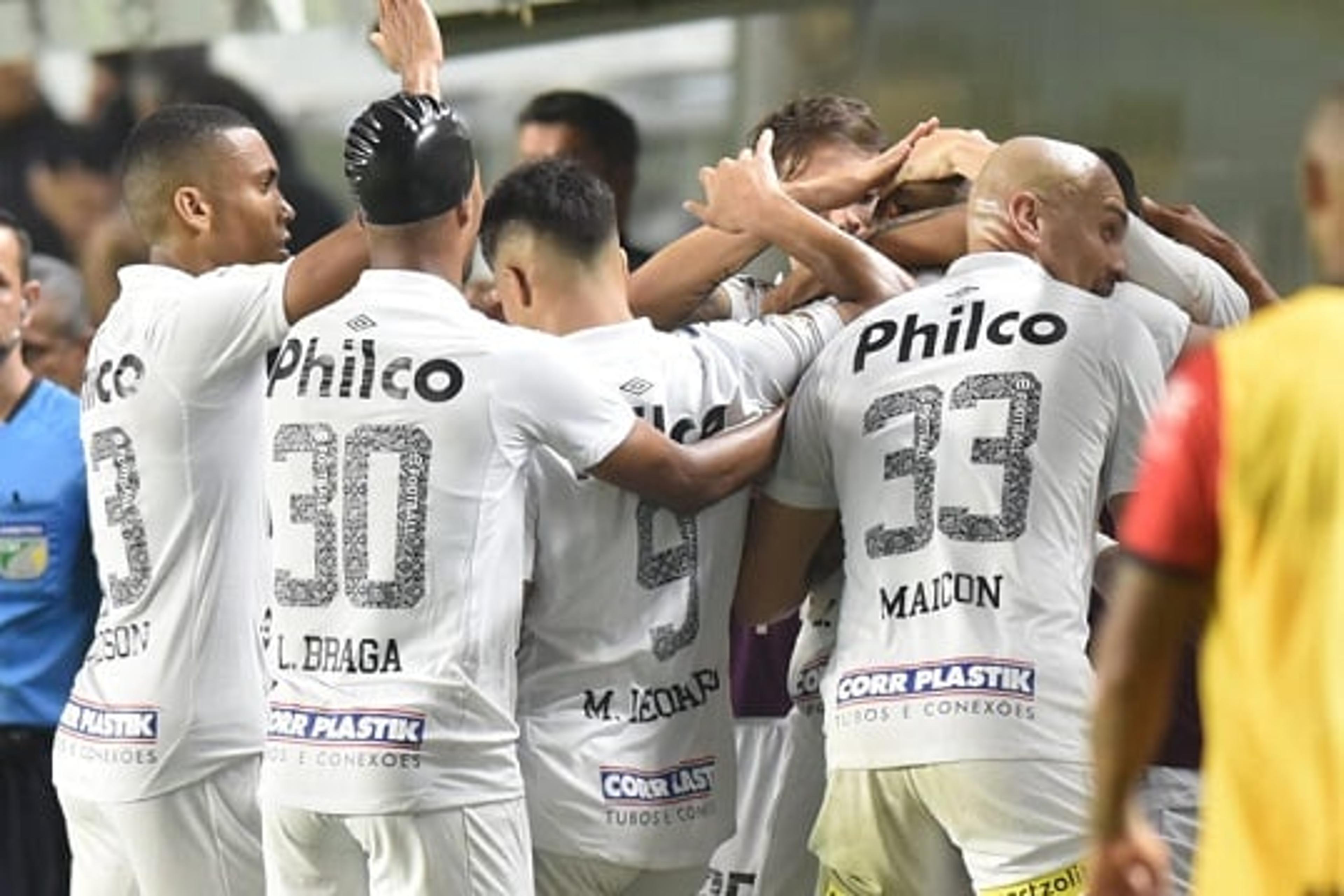 VÍDEO: confira os melhores momentos da vitória do Santos sobre o Atlético-GO