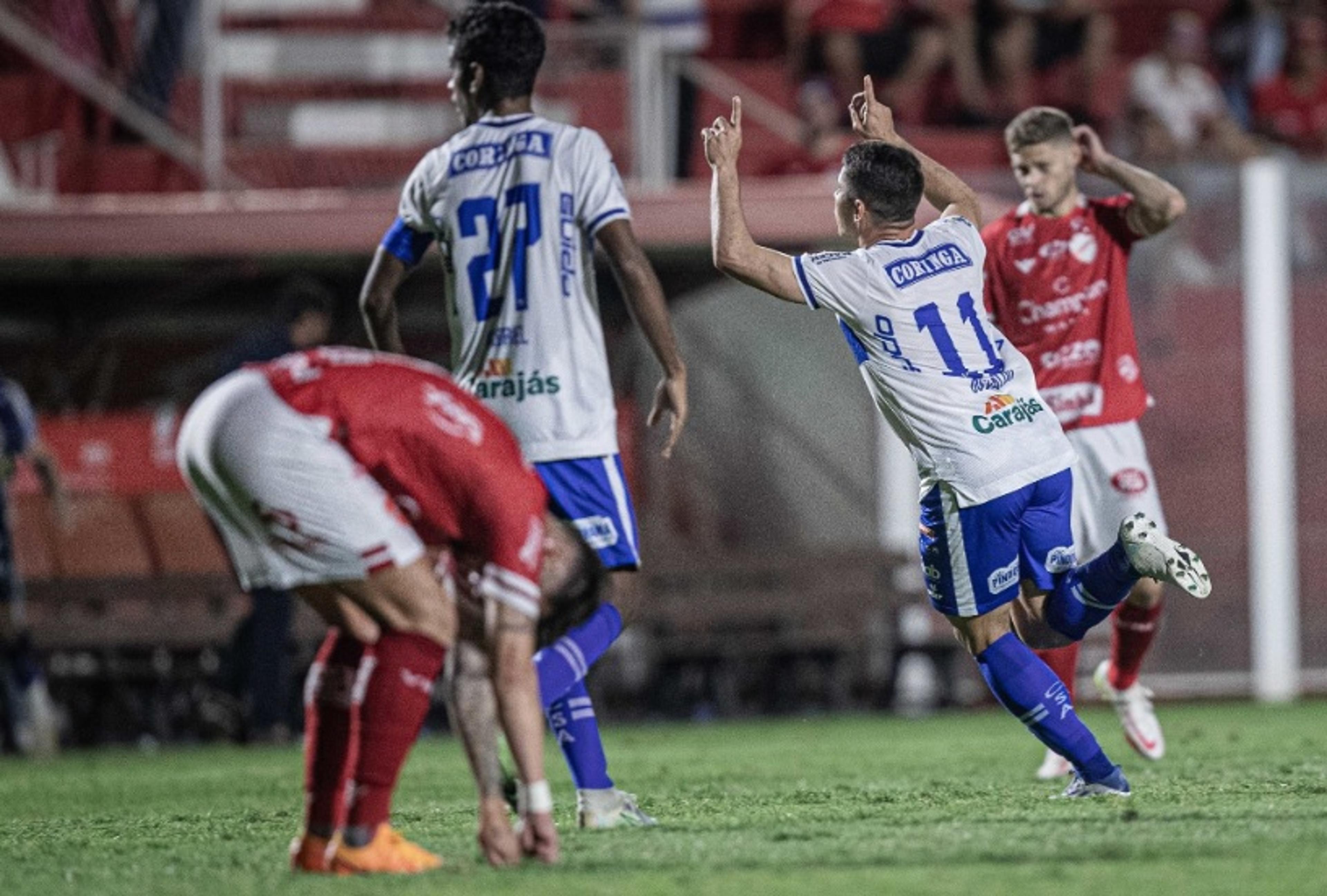 CSA bate o Vila Nova fora de casa pelo Brasileiro da Série B