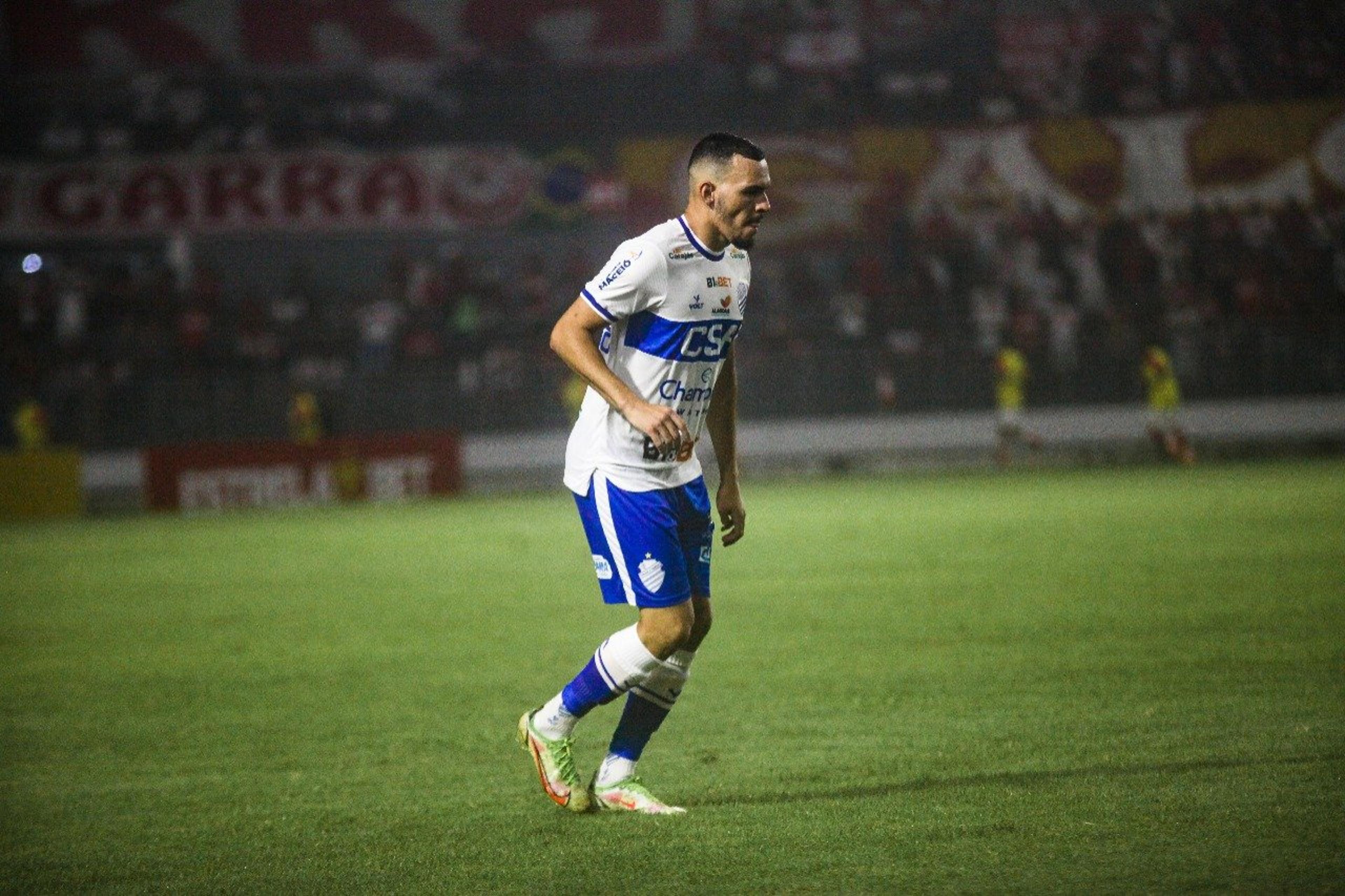 Wellington ‘convoca’ torcida do CSA para duelo com o Cruzeiro