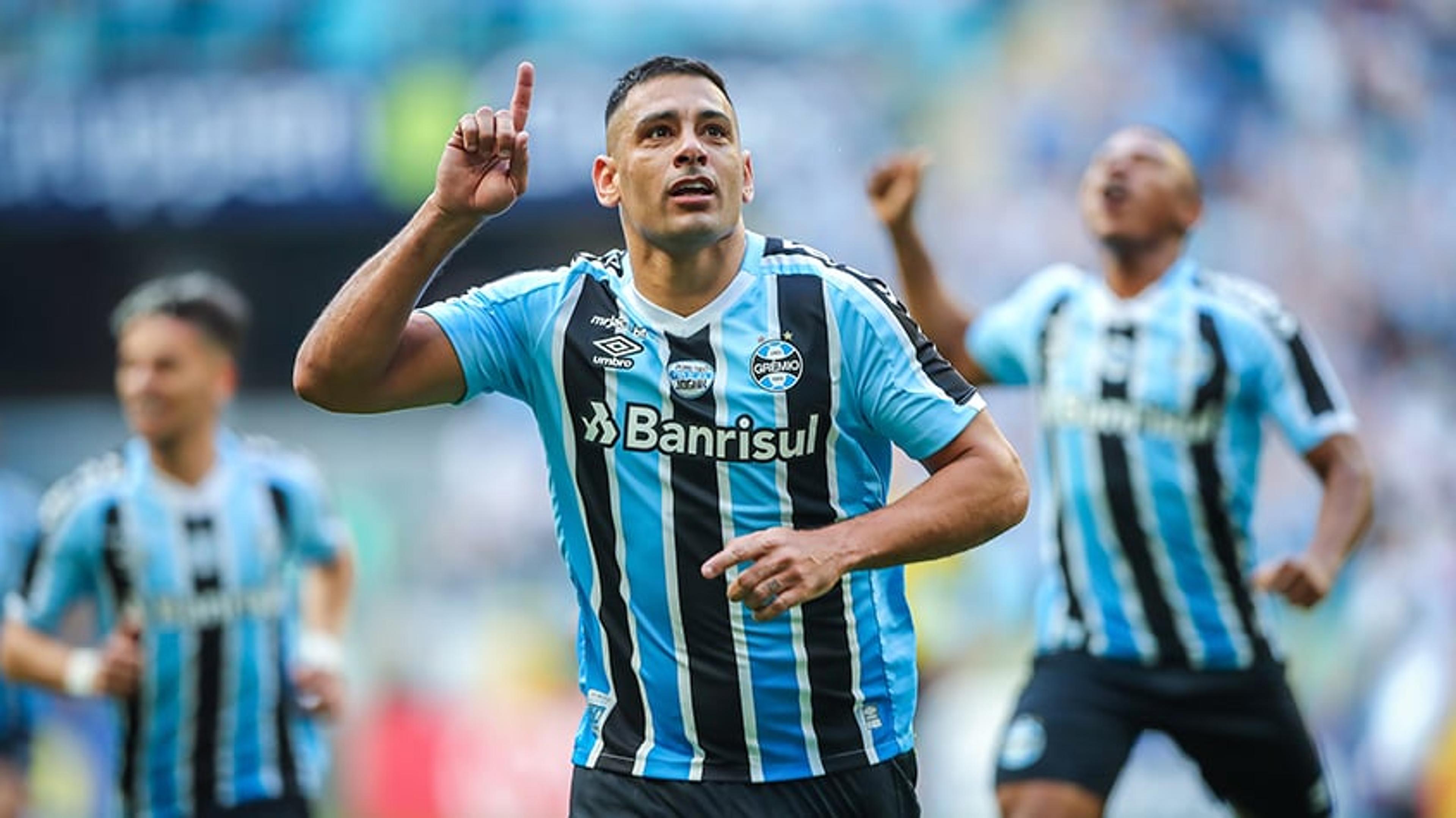 VÍDEO: Com golaço de Diego Souza, veja os melhores momentos da vitória do Grêmio sobre a Ponte Preta