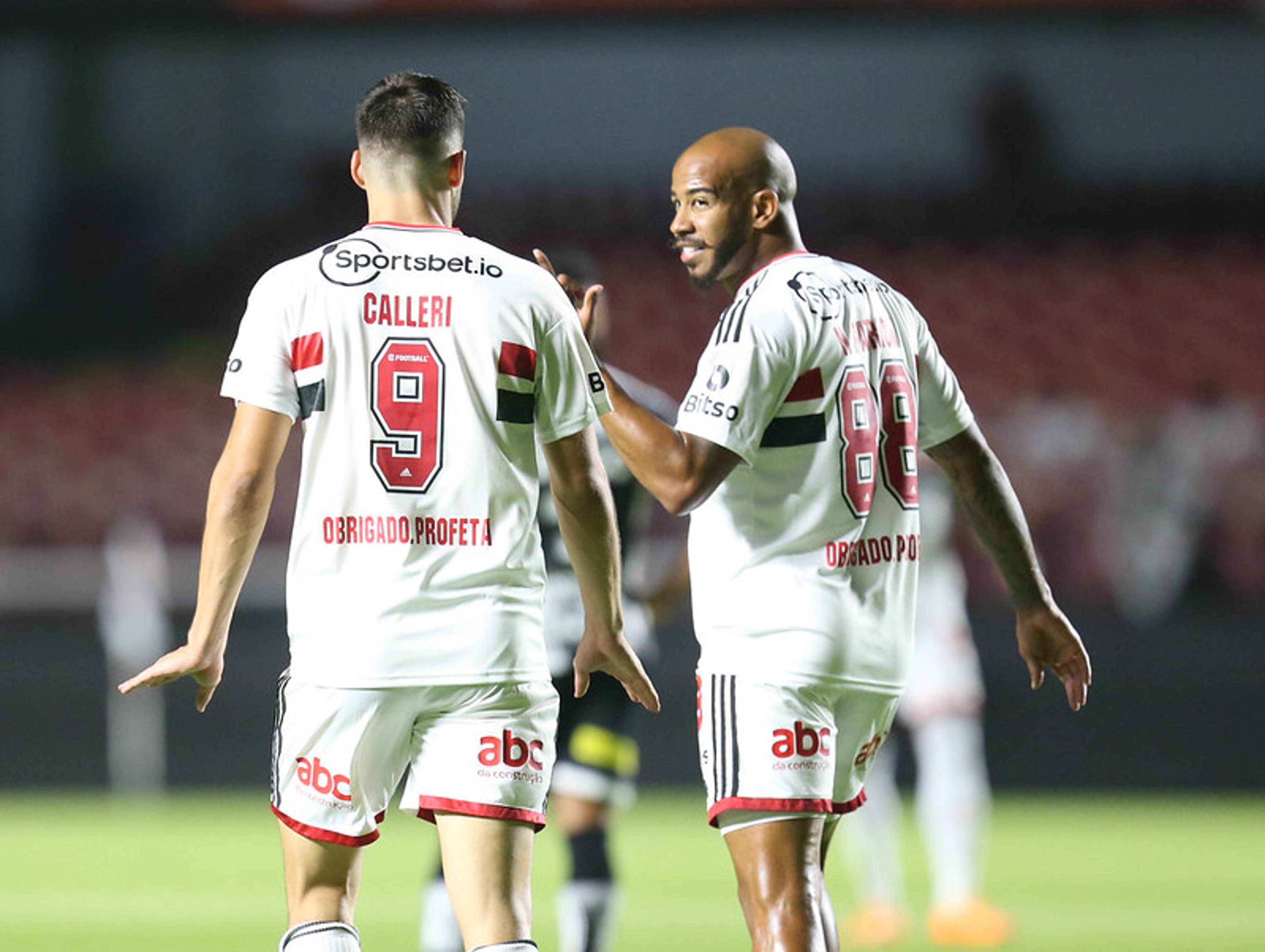 VÍDEO: Duelo de seis gols! Os melhores momentos do empate entre São Paulo e Goiás