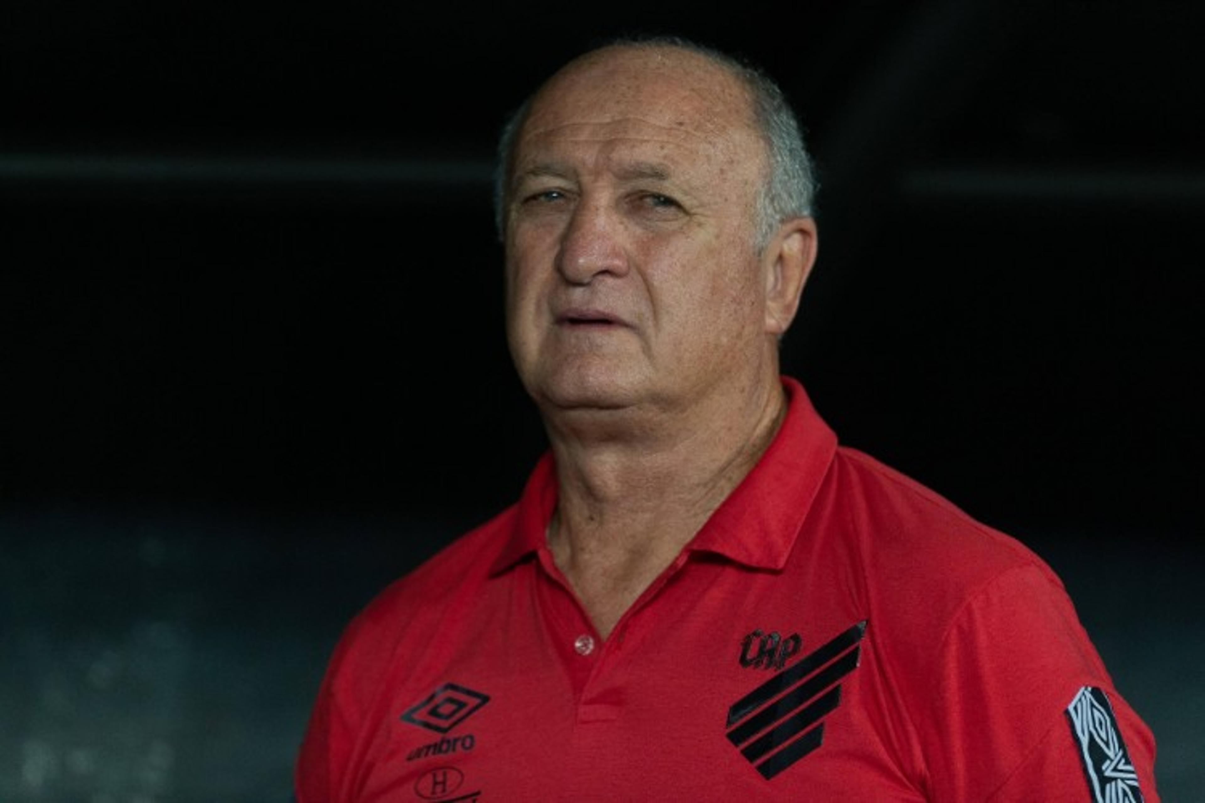 Rizek exalta carreira de Felipão e destaca temporada no Athletico: ‘Ganhando ou perdendo, ano incrível’