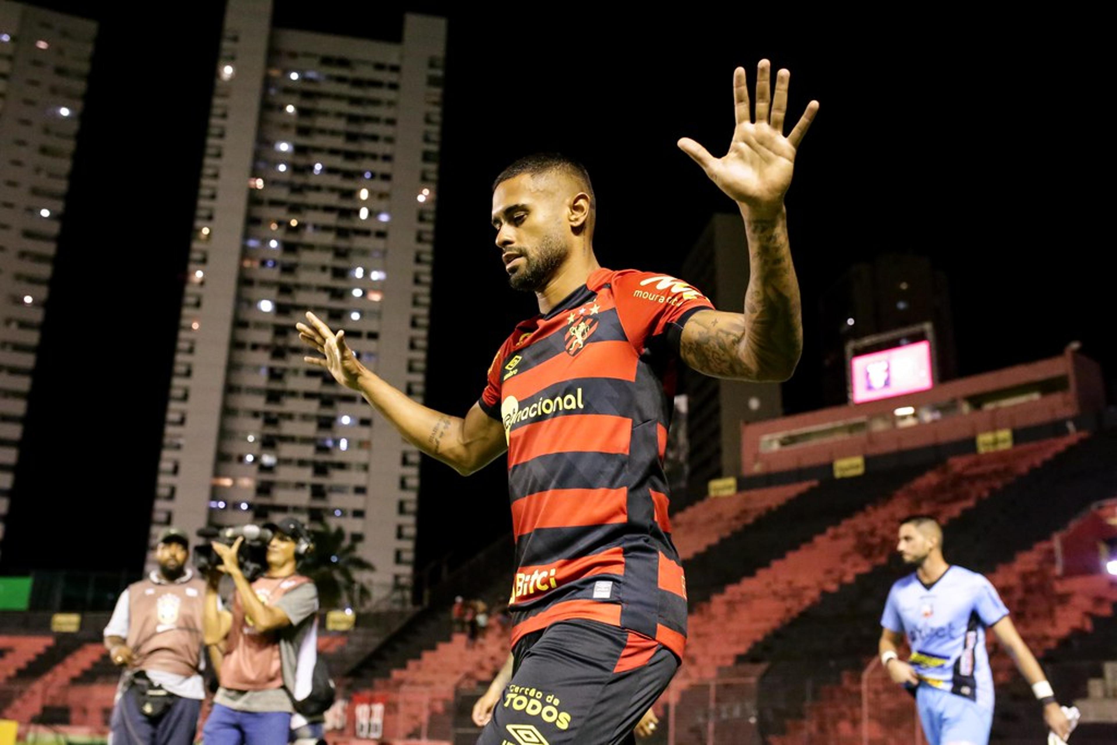 Em goleada do Sport, Kayke chegou ao 100° tento na carreira profissional