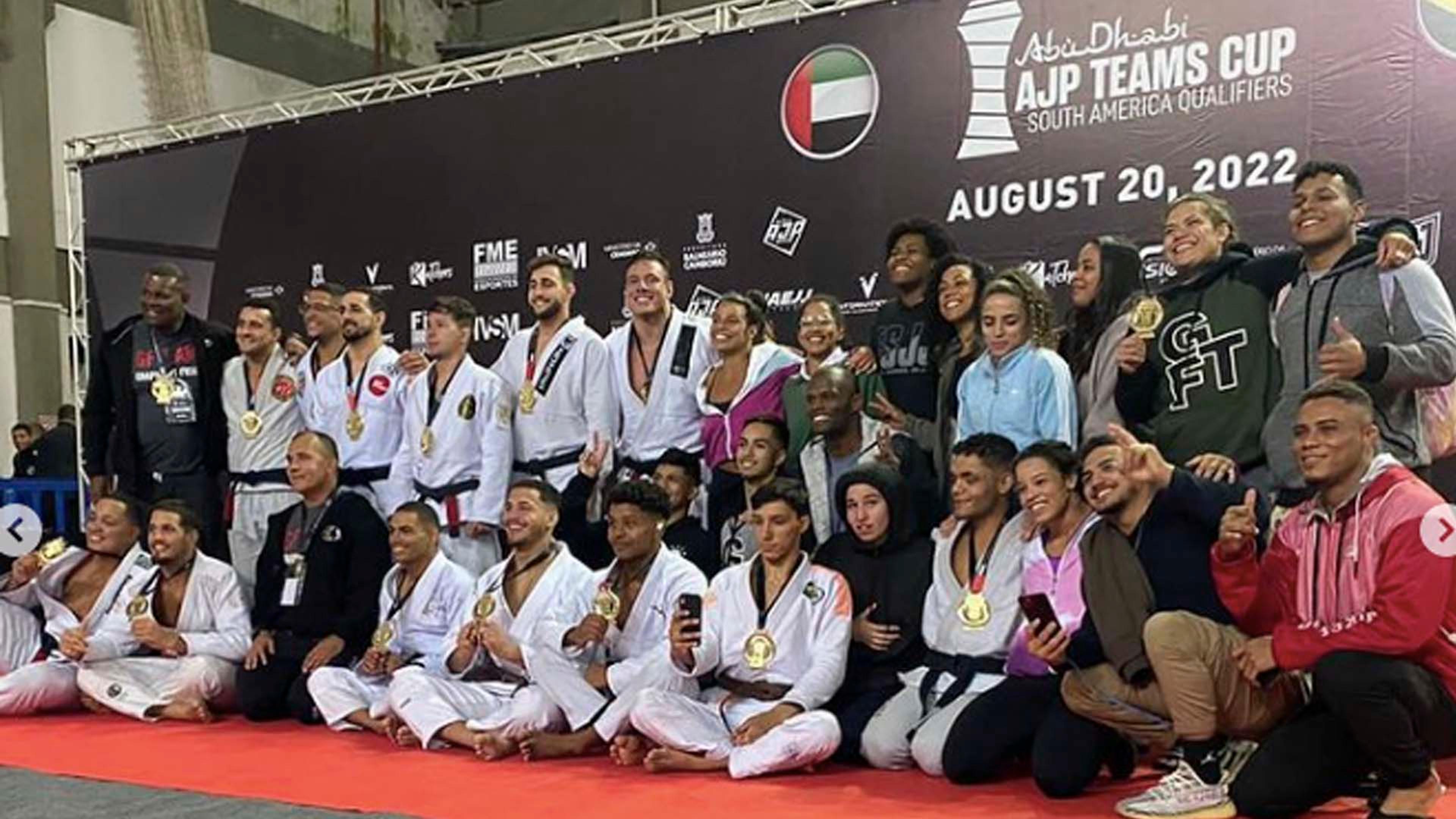 Campeã no masculino e no feminino da AJP Teams Cup, GFTeam fatura mais de R$ 100 mil em premiação