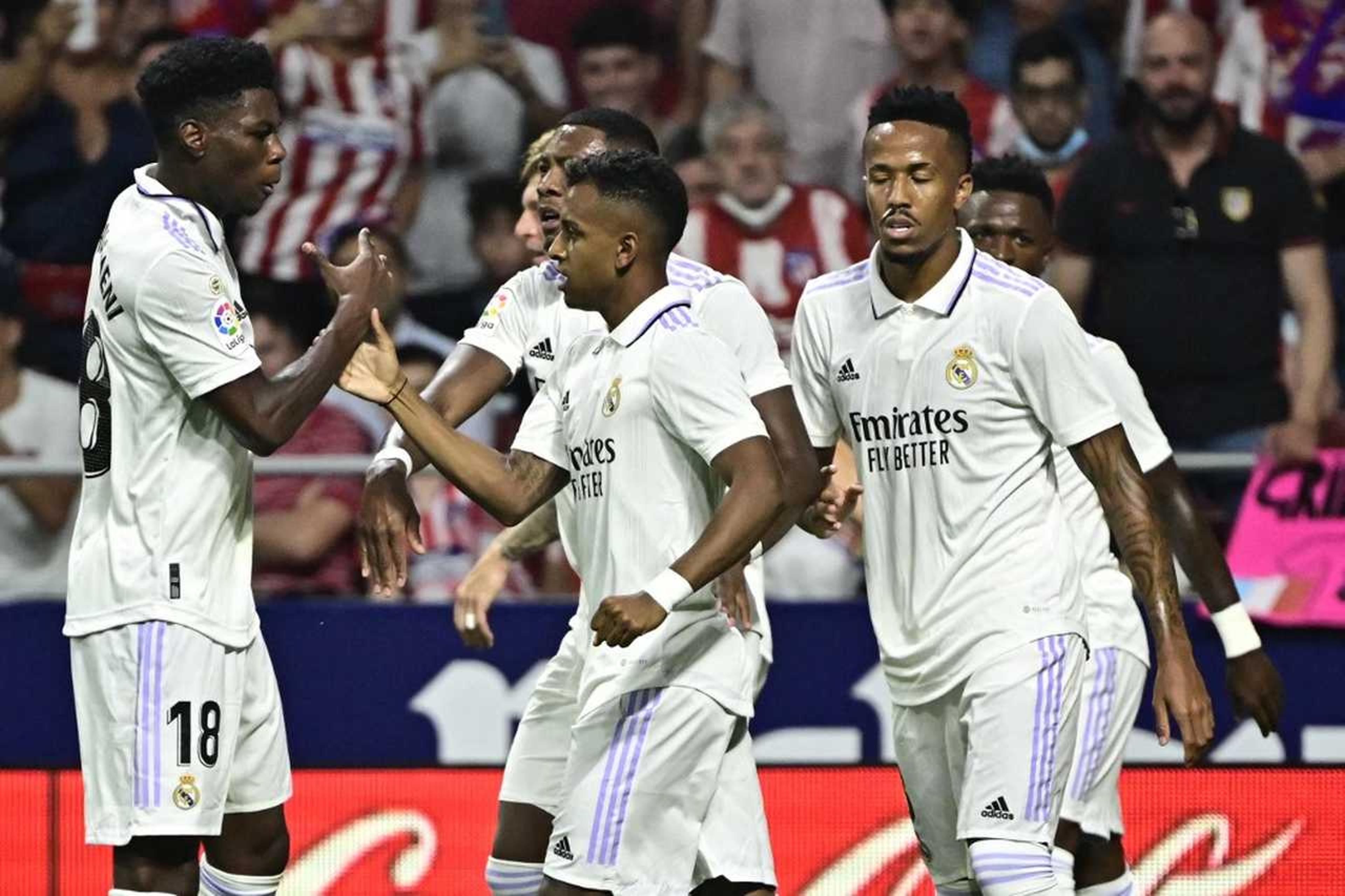 Vini Jr e Rodrygo ‘bailam’ na frente da torcida do Atlético de Madrid após gol do Real