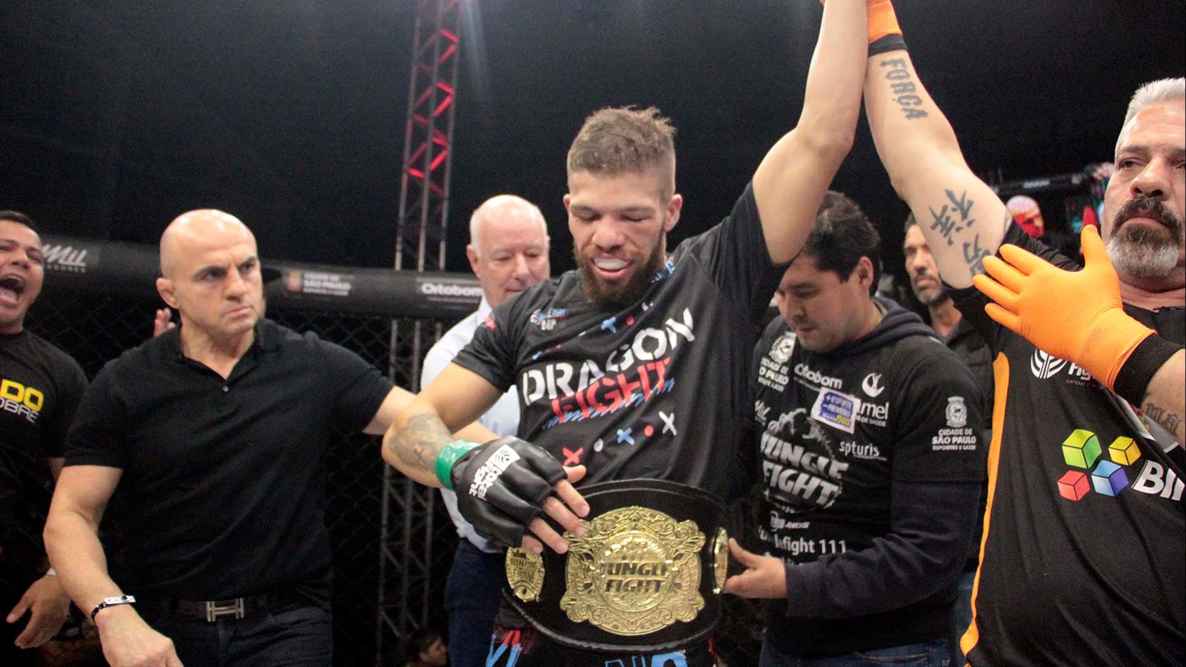 Bruno ‘Guerra’ vence batalha e conquista cinturão peso-pena do Jungle Fight