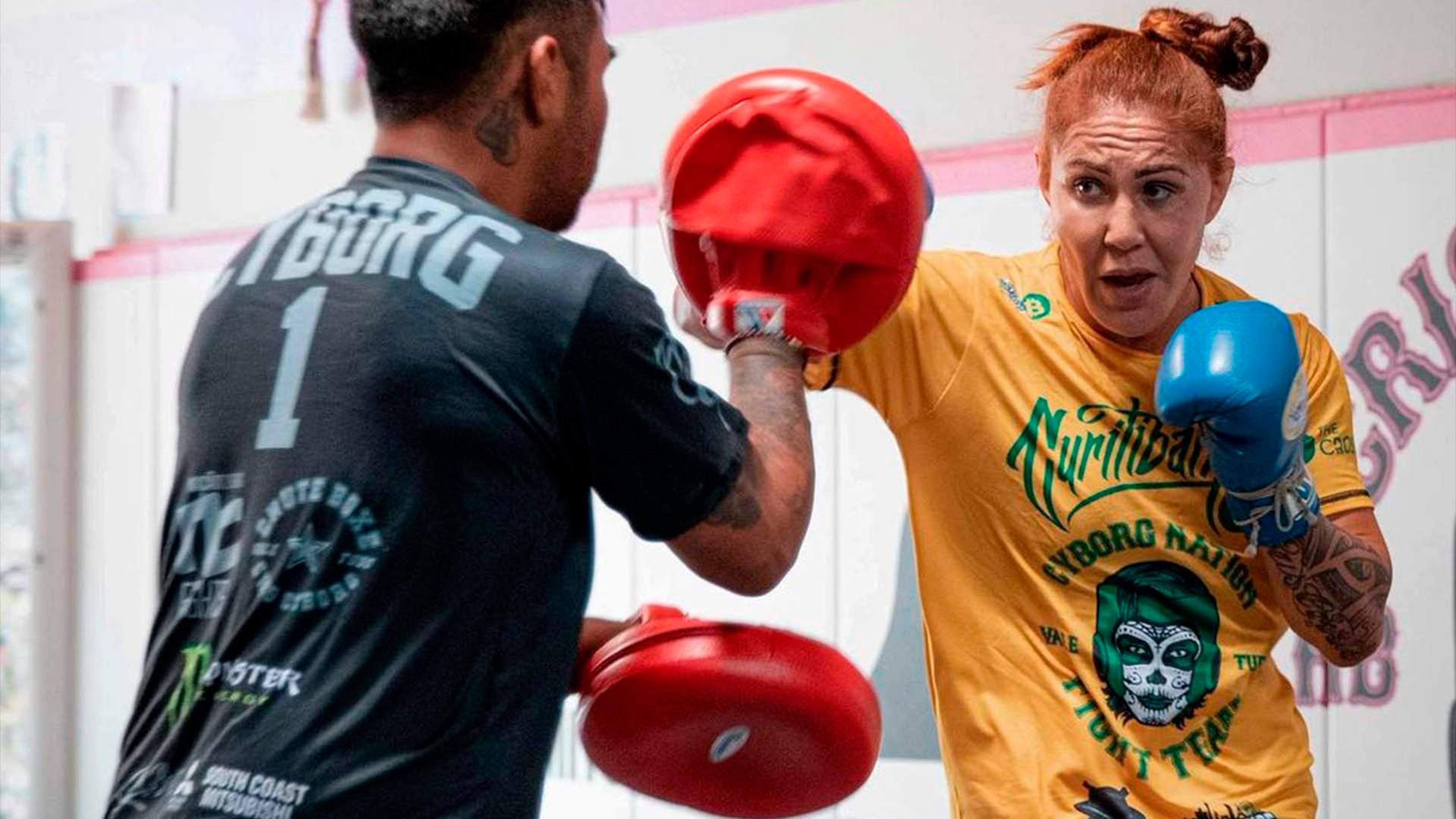 Perto de estrear no boxe, Cyborg mostra expectativa para atuar no FMS