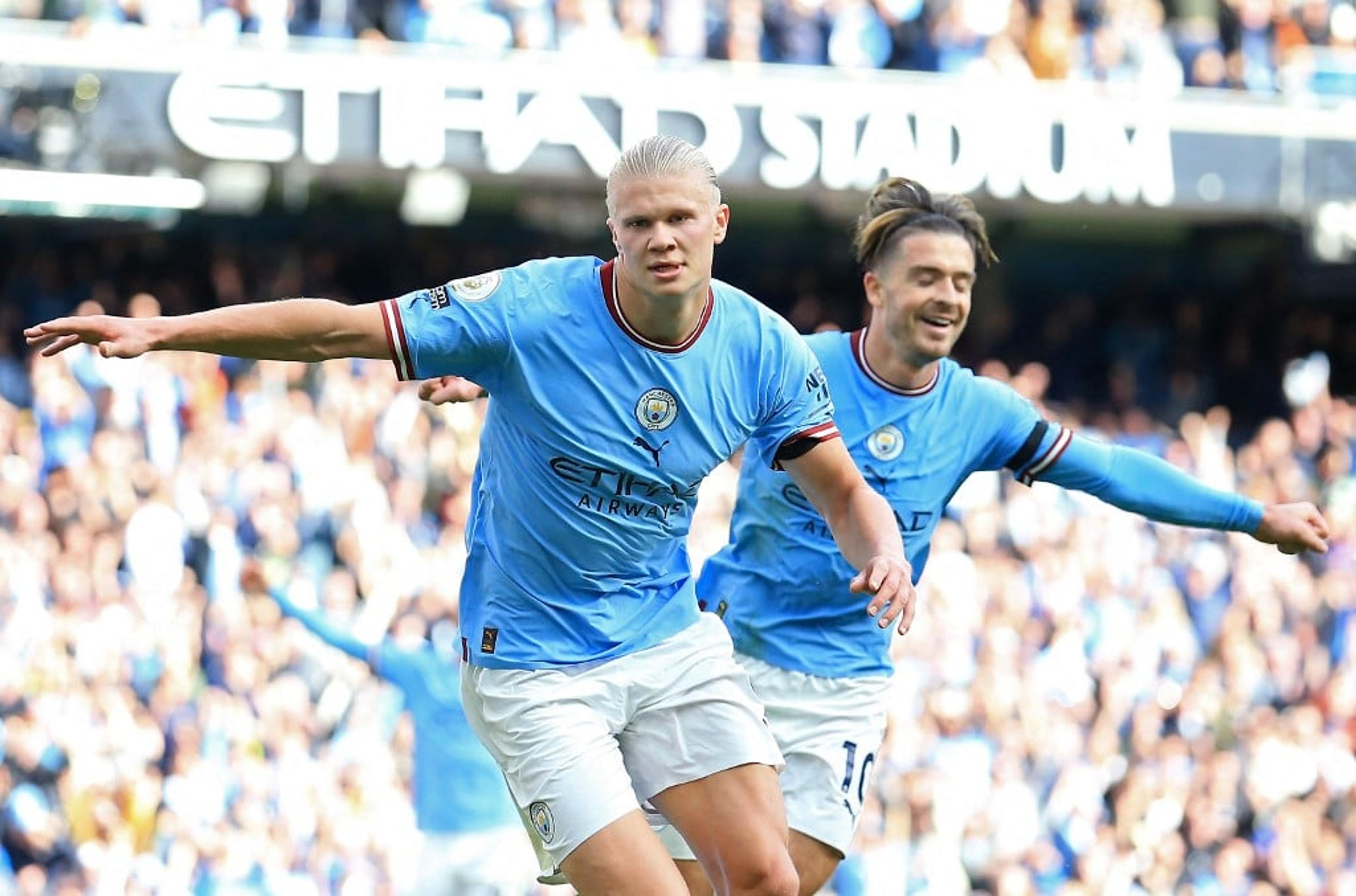 Manchester City goleia o Manchester United com hat-trick duplo de Haaland e Foden