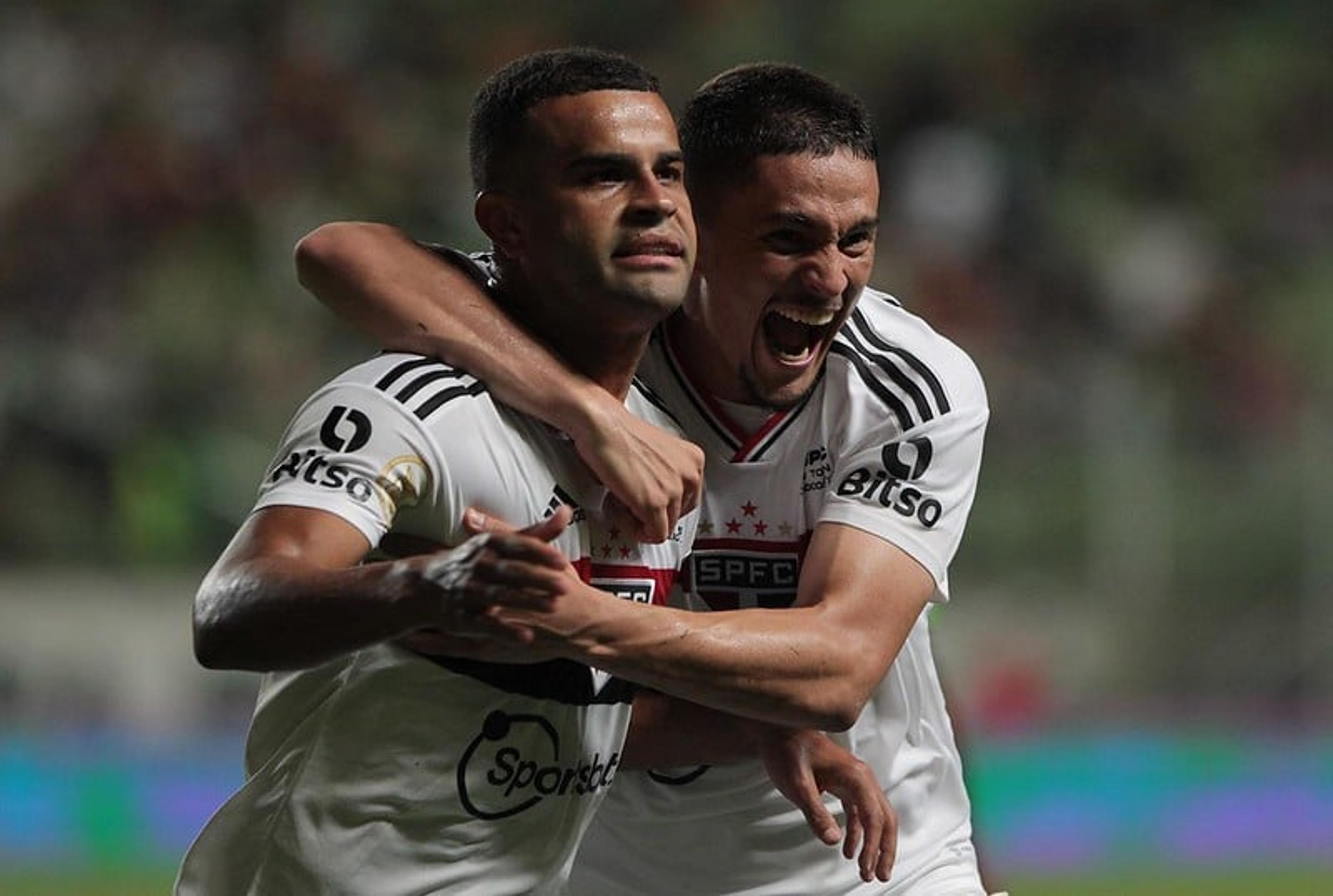 VÍDEO: Emoção até o fim! Os lances da virada do São Paulo sobre o América-MG