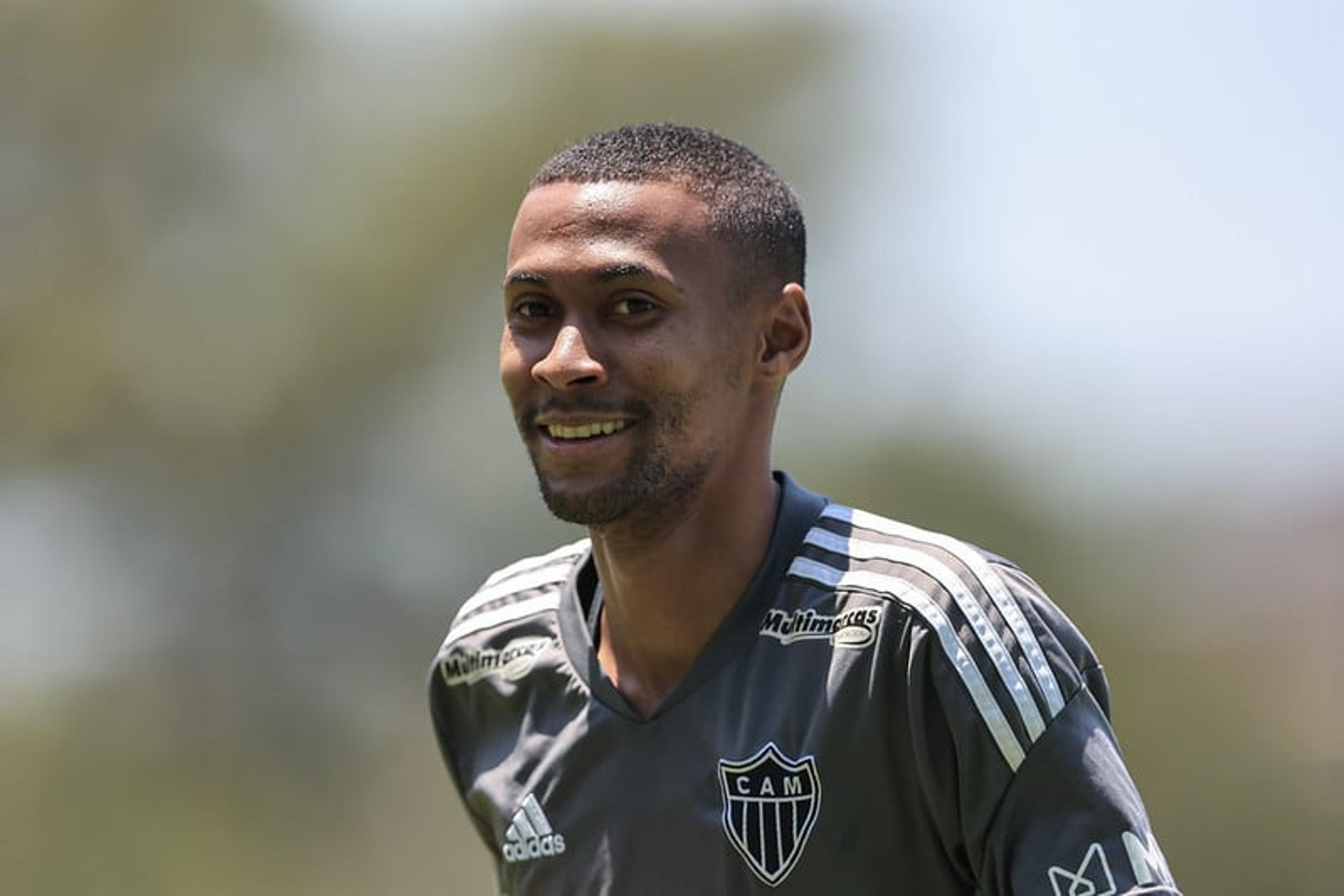 Ademir está perto de deixar o Atlético-MG e acertar com o Bahia