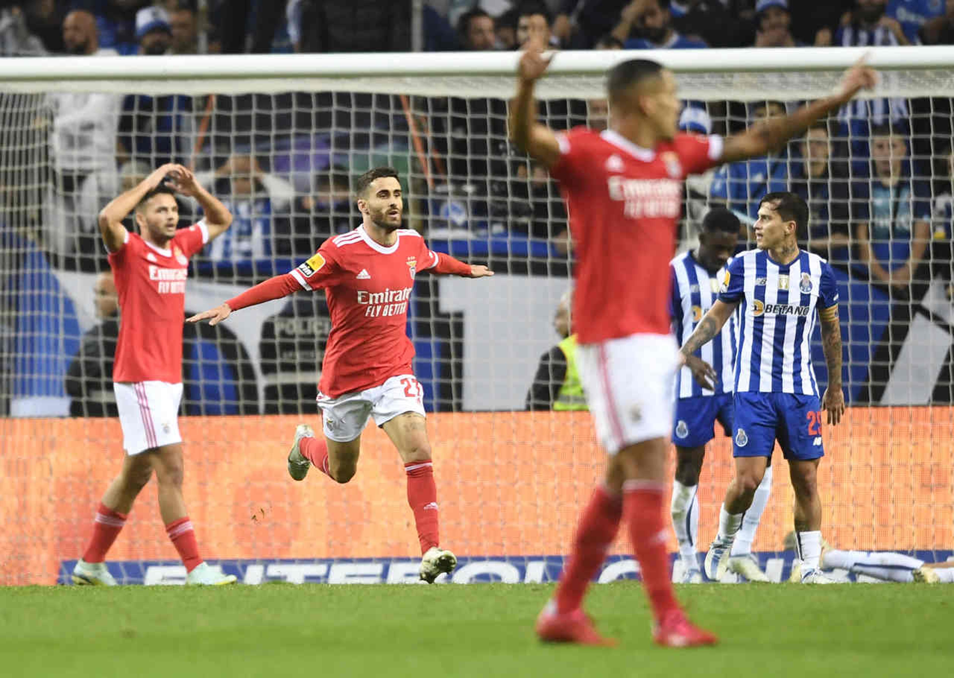 Benfica x Porto: onde assistir, horário e escalações do jogo pelo Campeonato Português