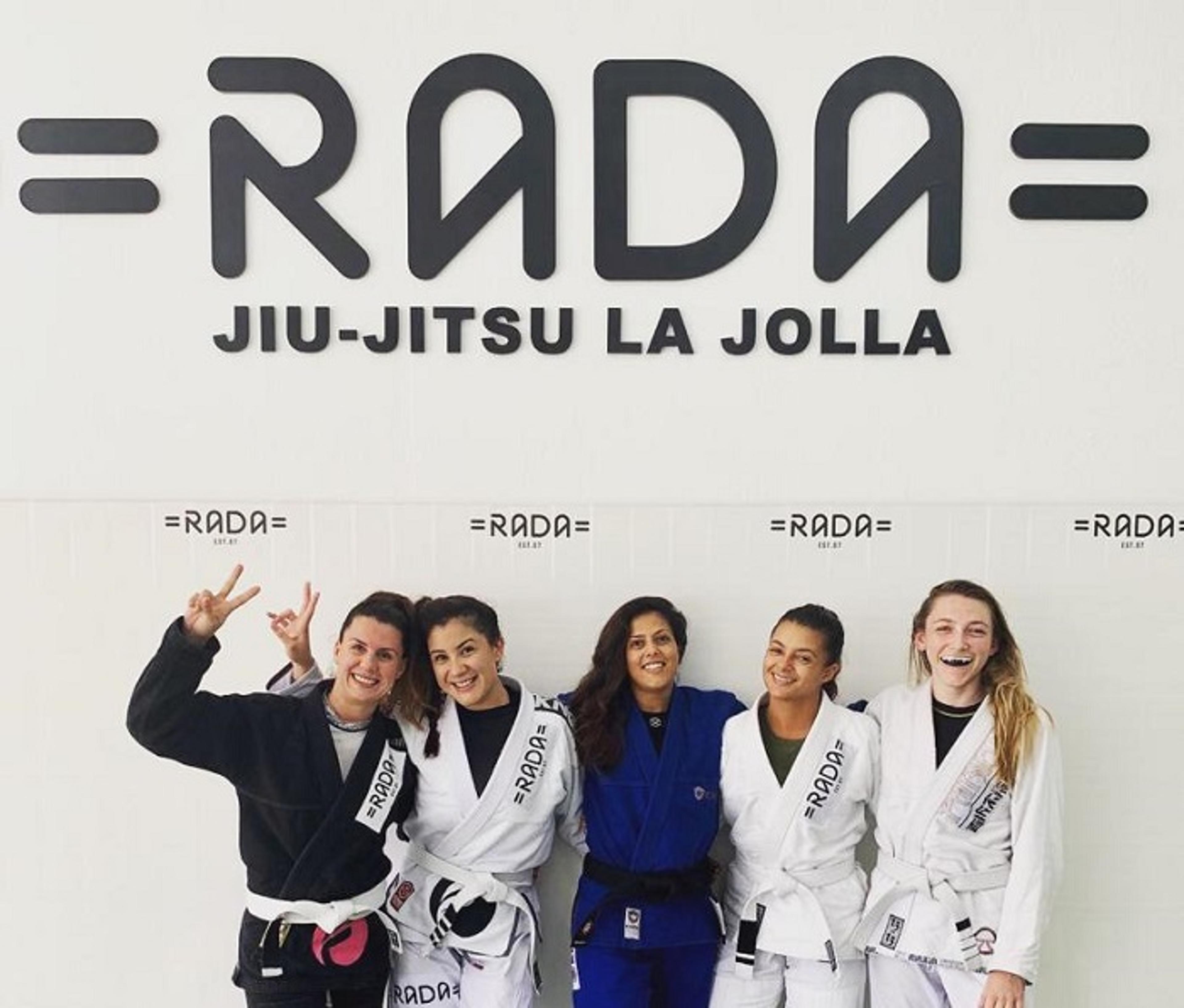 Faixa-preta brasileira comenta sobre importância do Jiu-Jitsu para mulheres e diz: ‘Não tem preço’