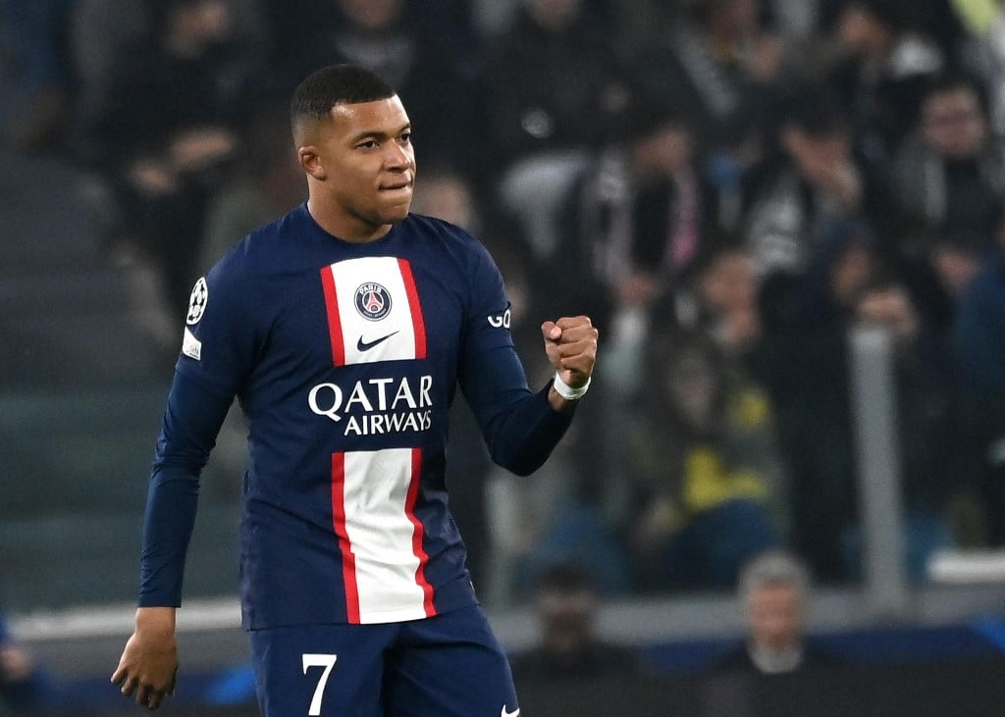 Mbappé provoca adversário com gesto obsceno em vitória do PSG; veja