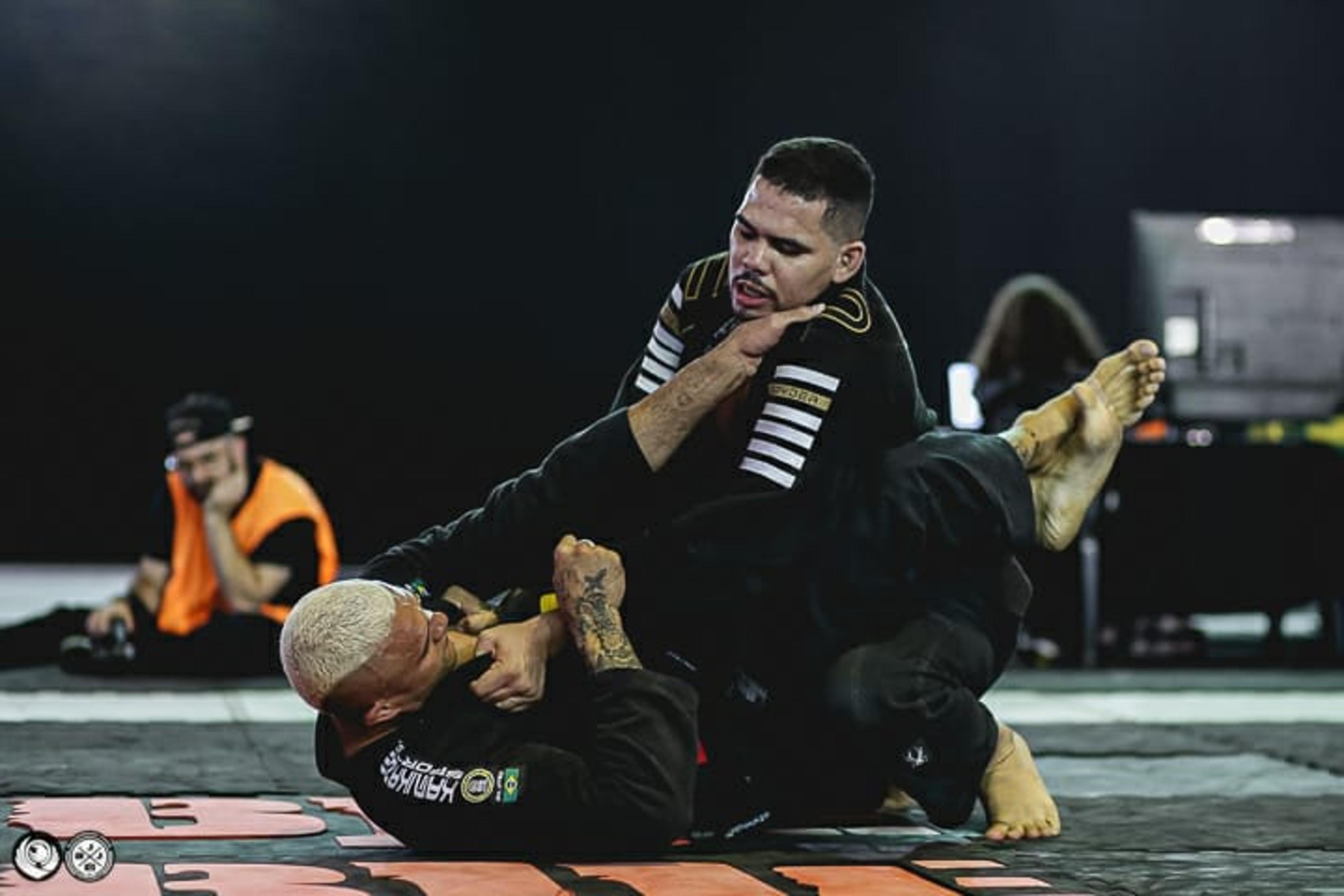 Com brilho do faixa-preta Yatan Bueno, SP Open de Jiu-Jitsu da CBJJE agita São Paulo