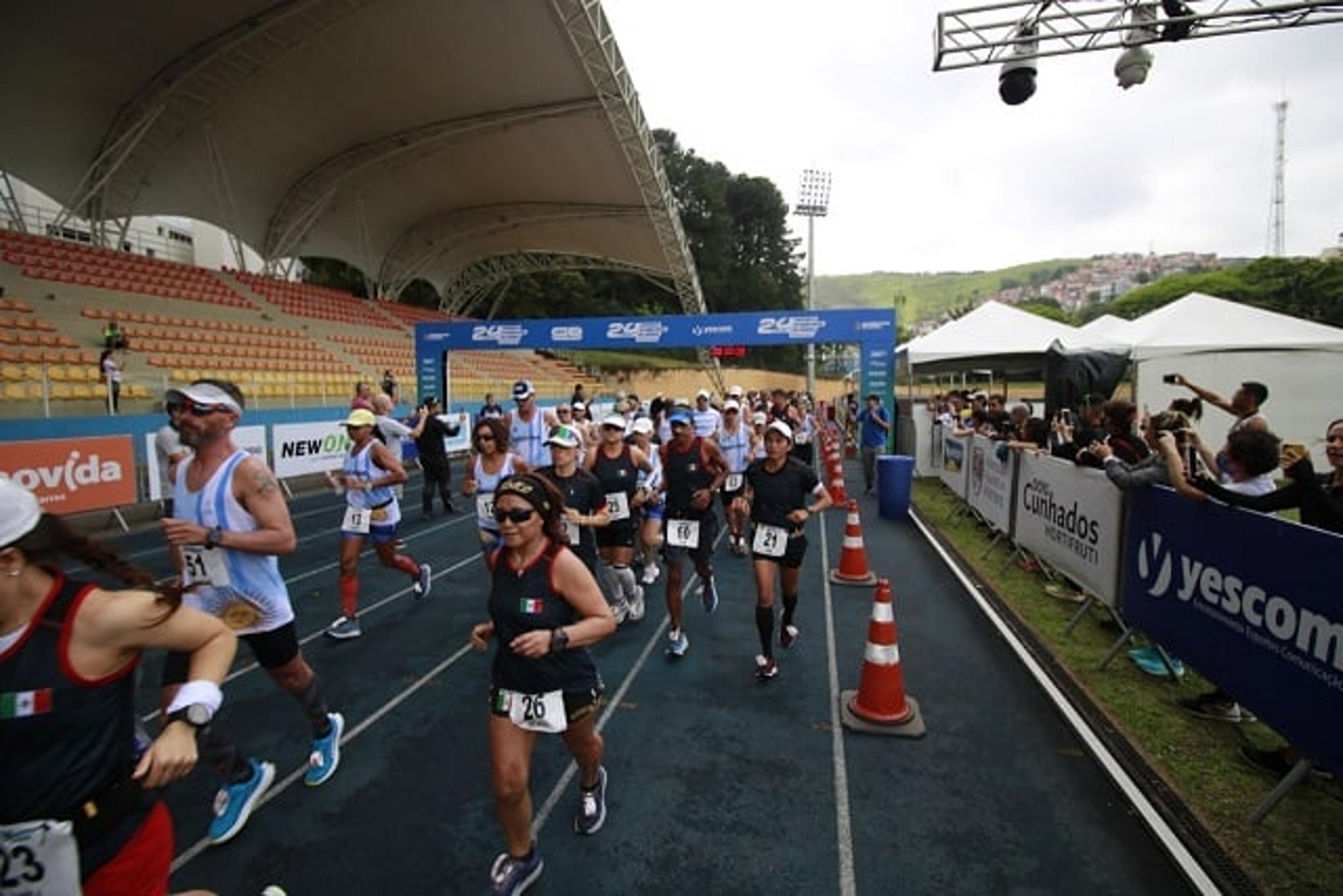 Brasileira Fagna Sousa é campeã do Campeonato Intercontinental 24 Horas