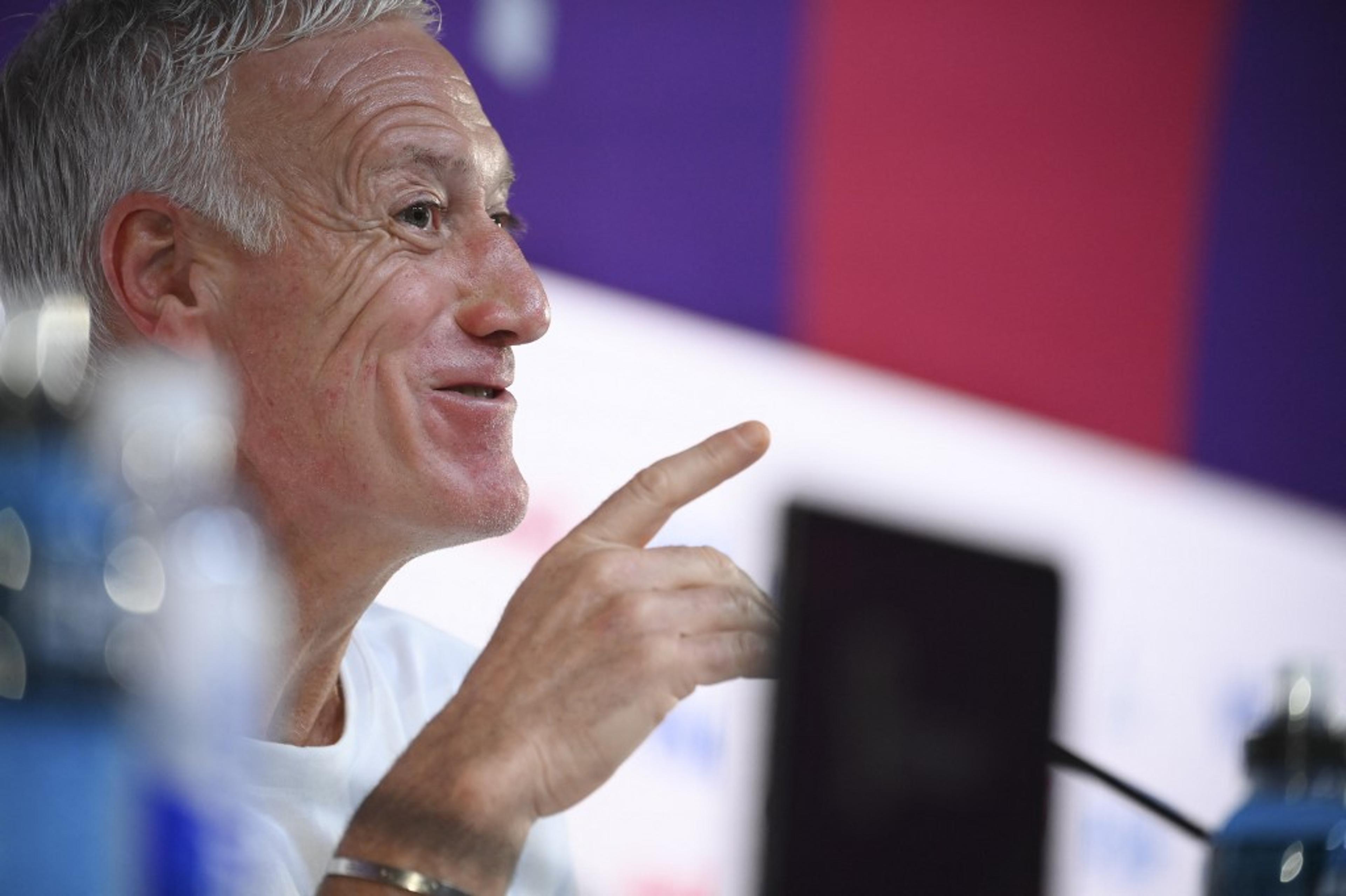 Deschamps garante Camavinga e Varane na estreia da França e avalia peso de ausências: ‘Sem preocupação’