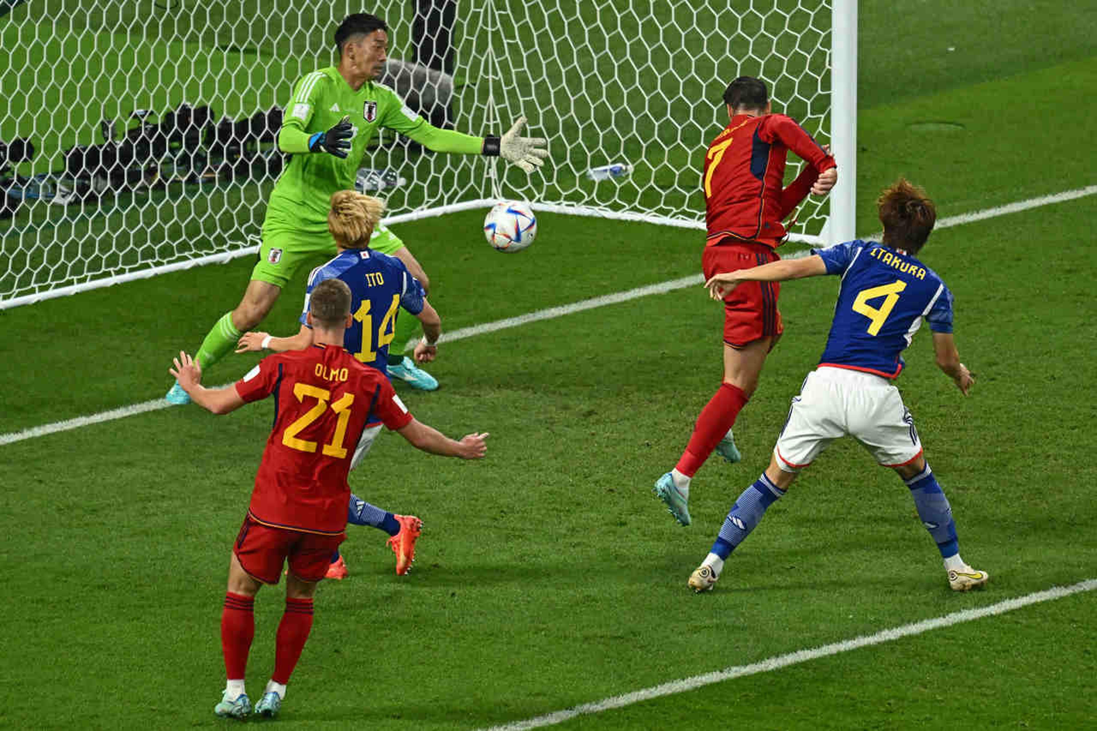 VÍDEO: os melhores momentos da vitória do Japão sobre a Espanha pela Copa do Mundo