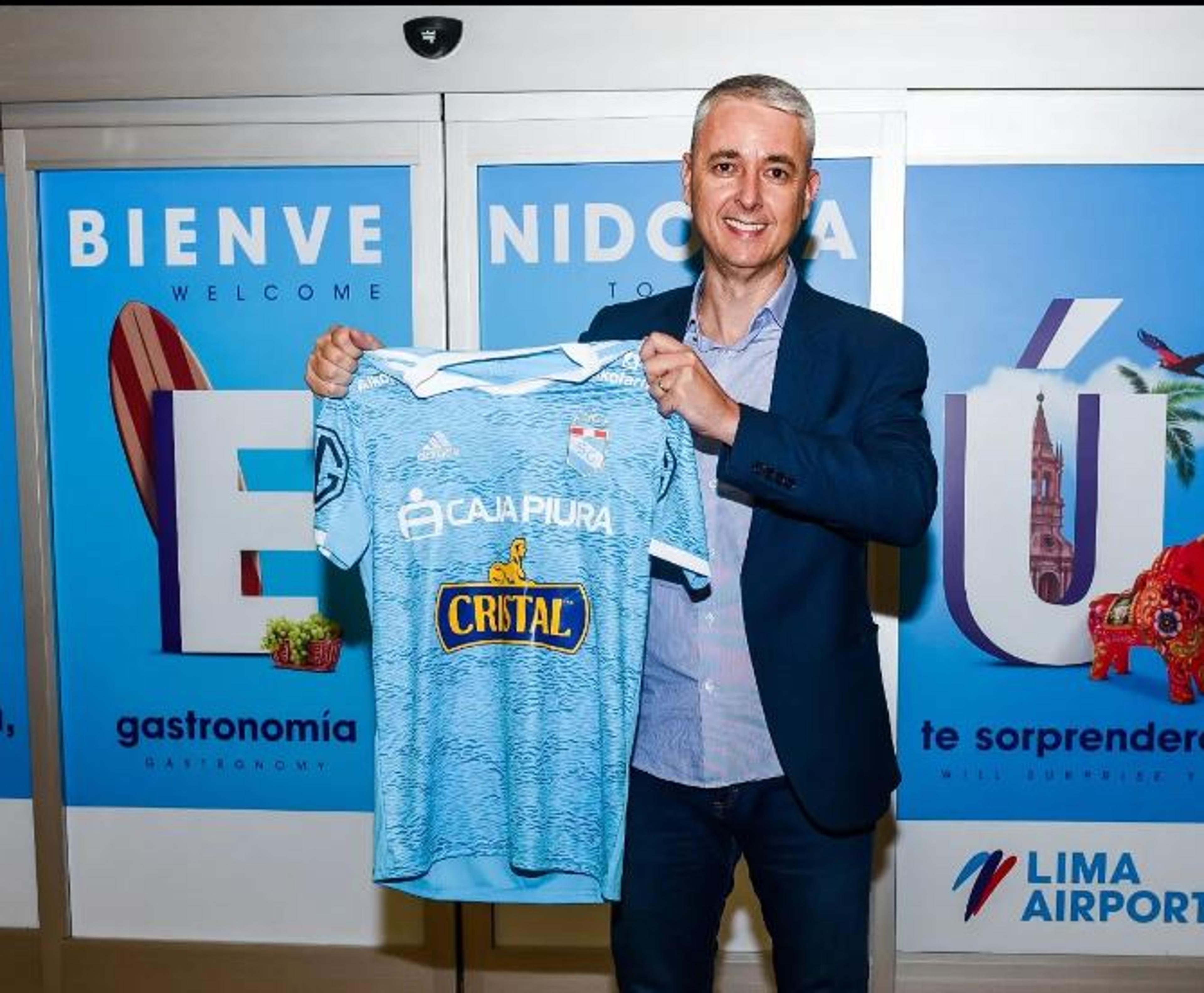 Bom ou ruim? Veja os números de Tiago Nunes no Sporting Cristal