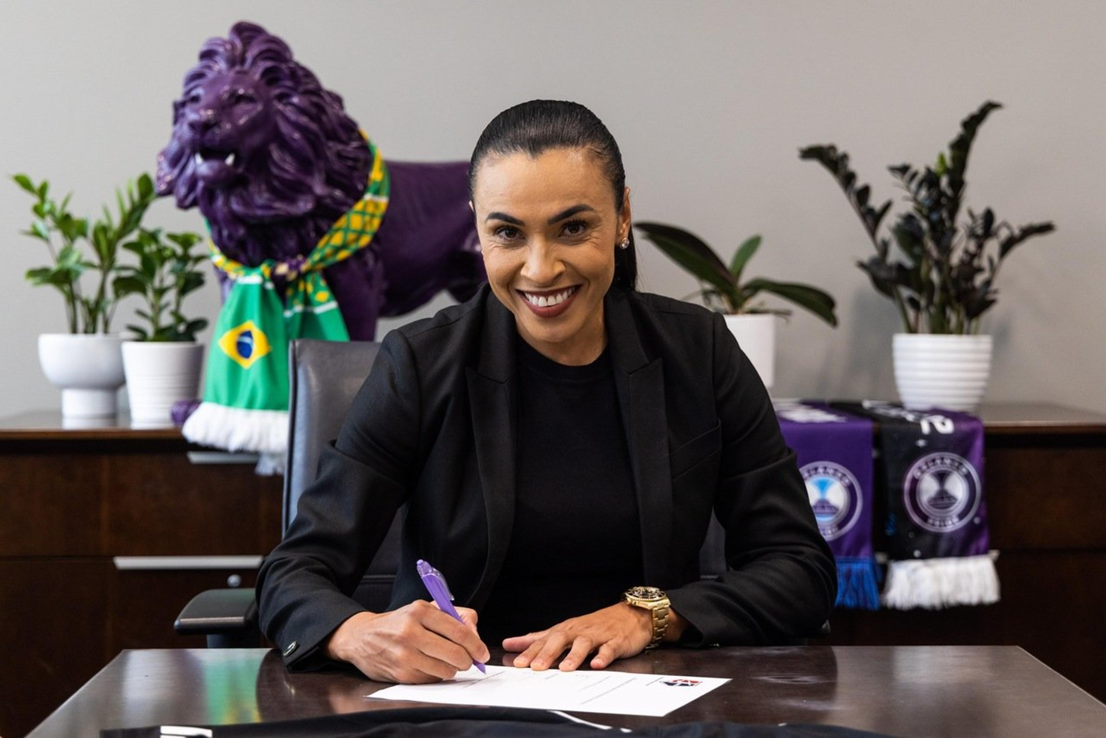 Marta renova contrato com Orlando Pride por mais dois anos