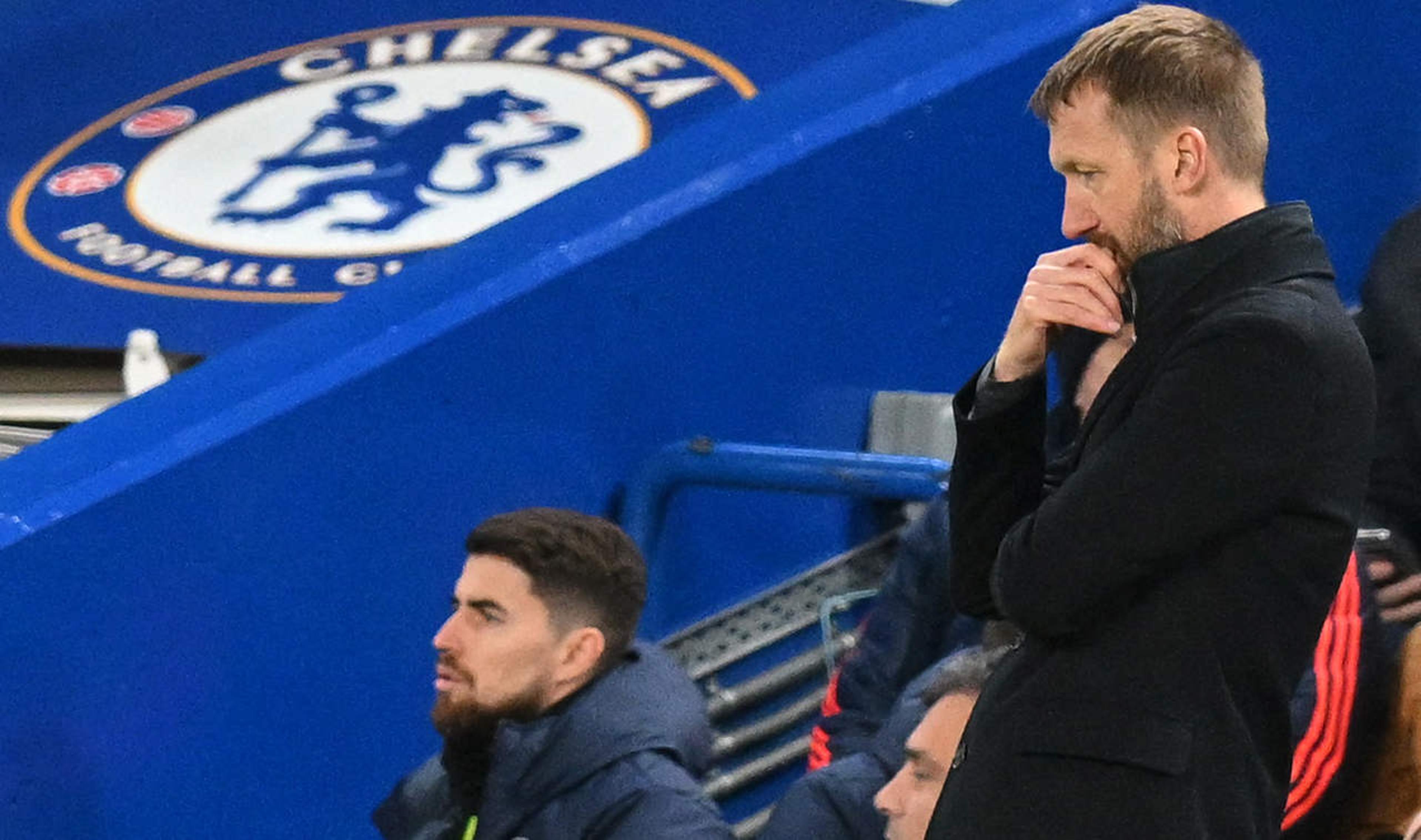 Treinador do Chelsea elogia atuação do time após derrota na Champions