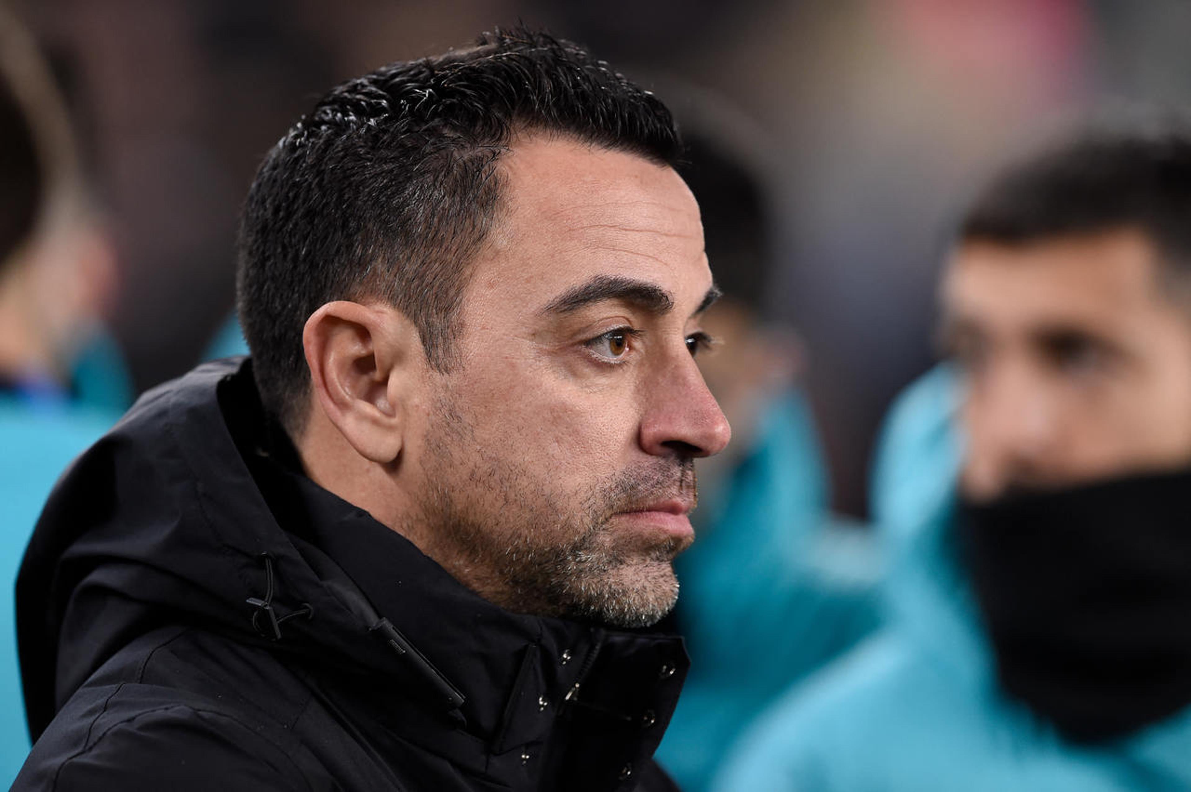 Xavi pode mudar de ideia em relação ao Barcelona; entenda