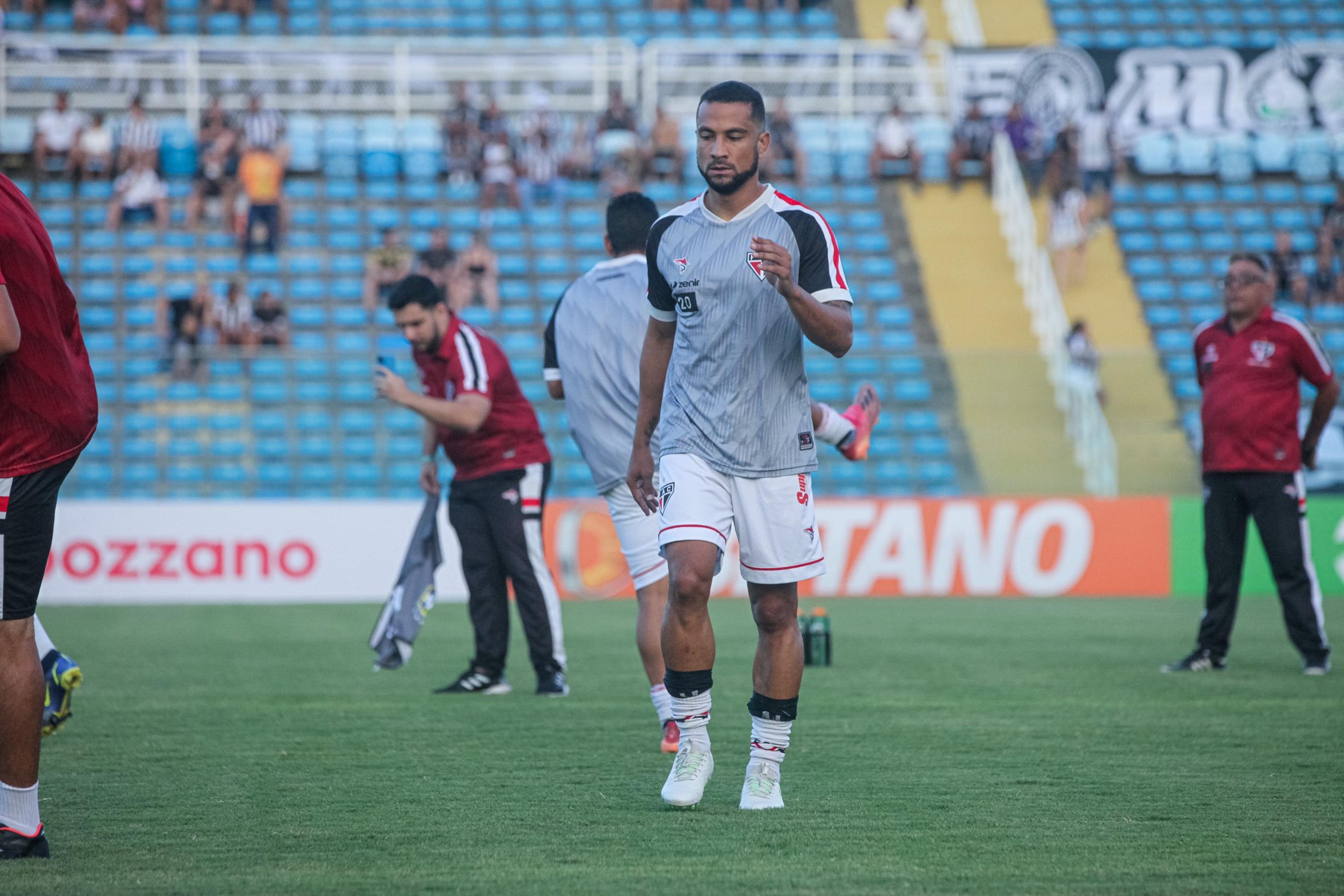 Ciel brilha, e Ferroviário atropela Ceará na Copa do Nordeste