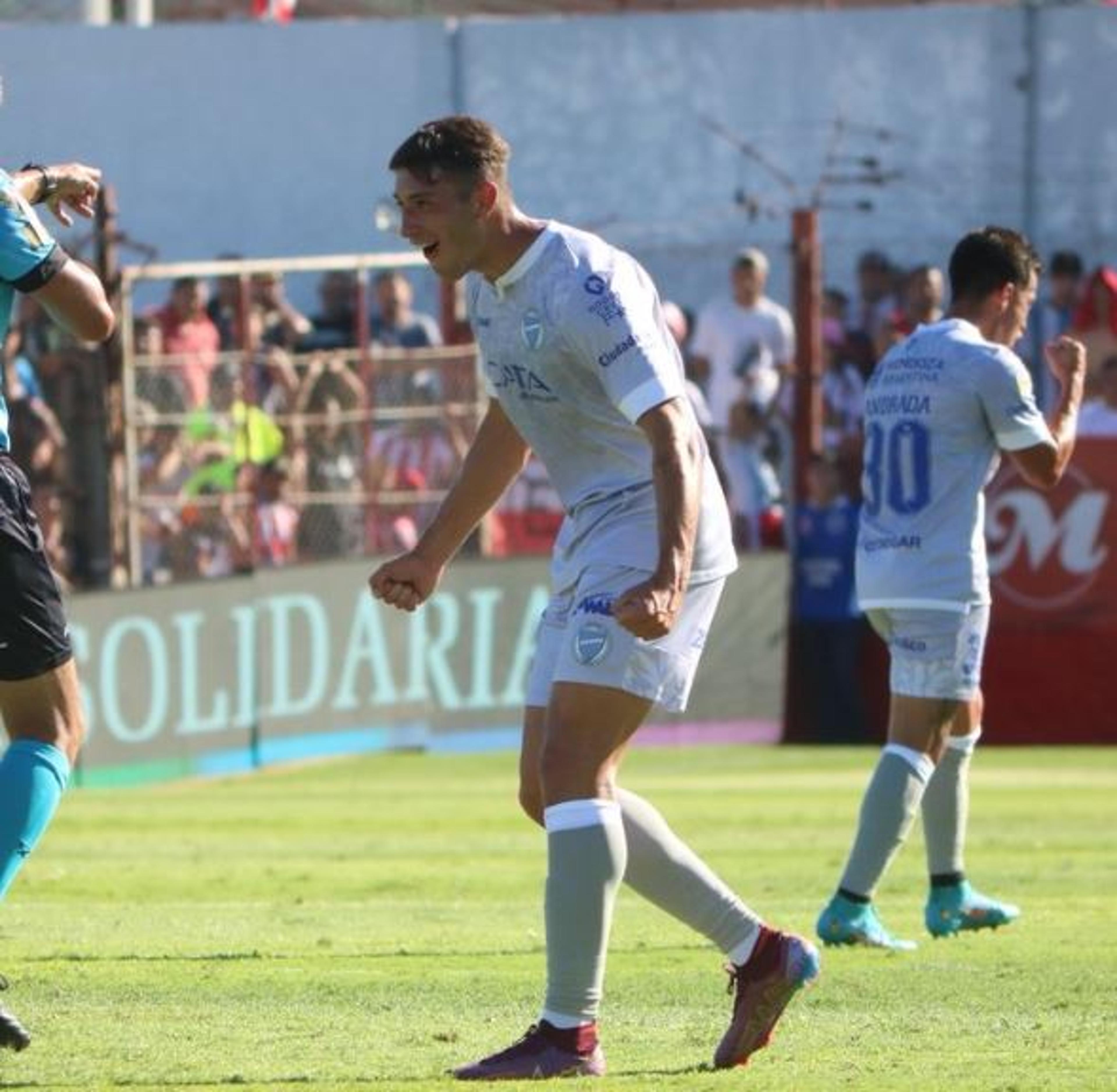 Campeonato Argentino: Godoy Cruz e Vélez Sarsfield vencem no encerramento da rodada