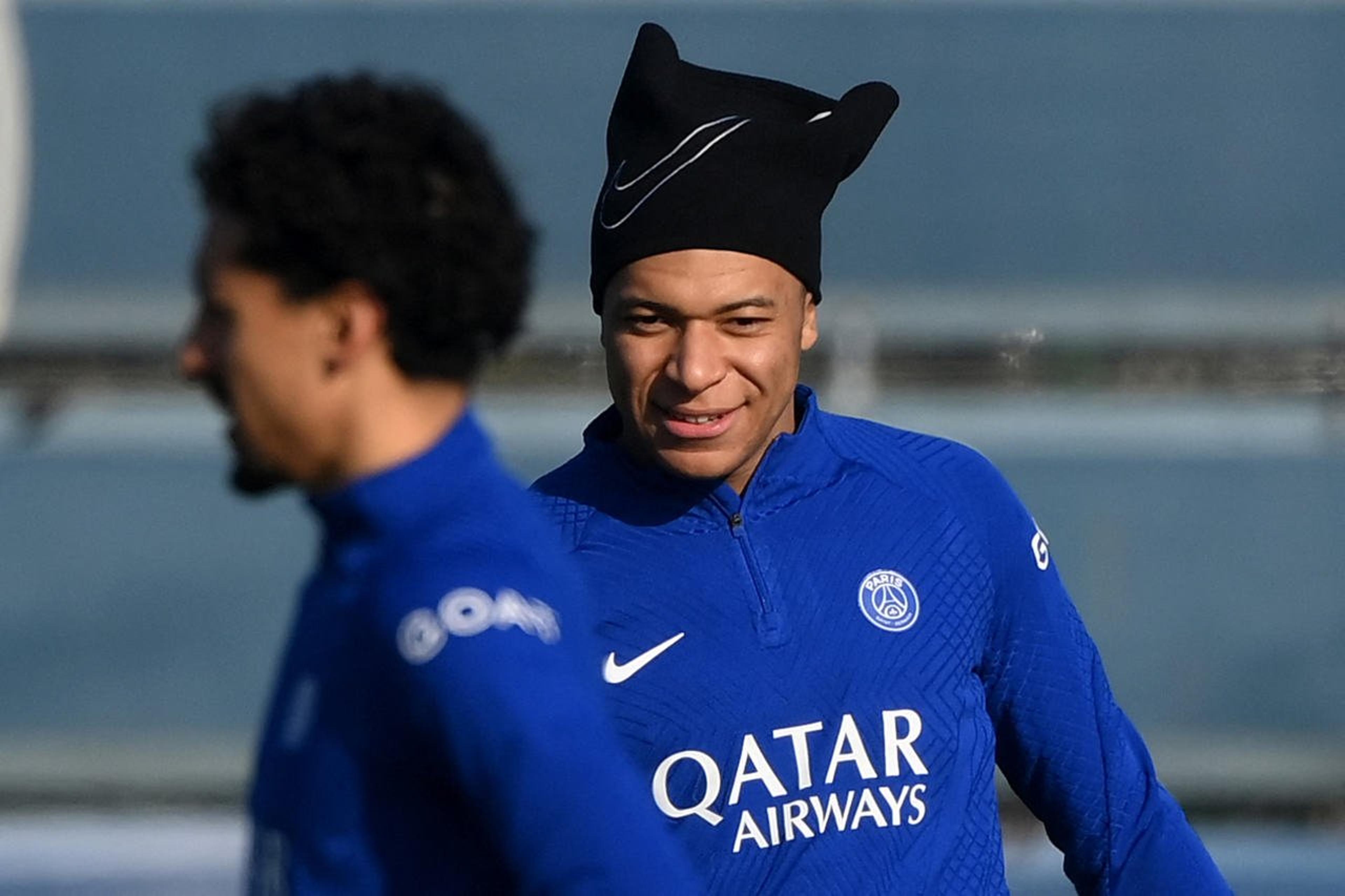 Técnico do PSG não confirma Mbappé contra o Bayern: ‘Ainda não é certo’