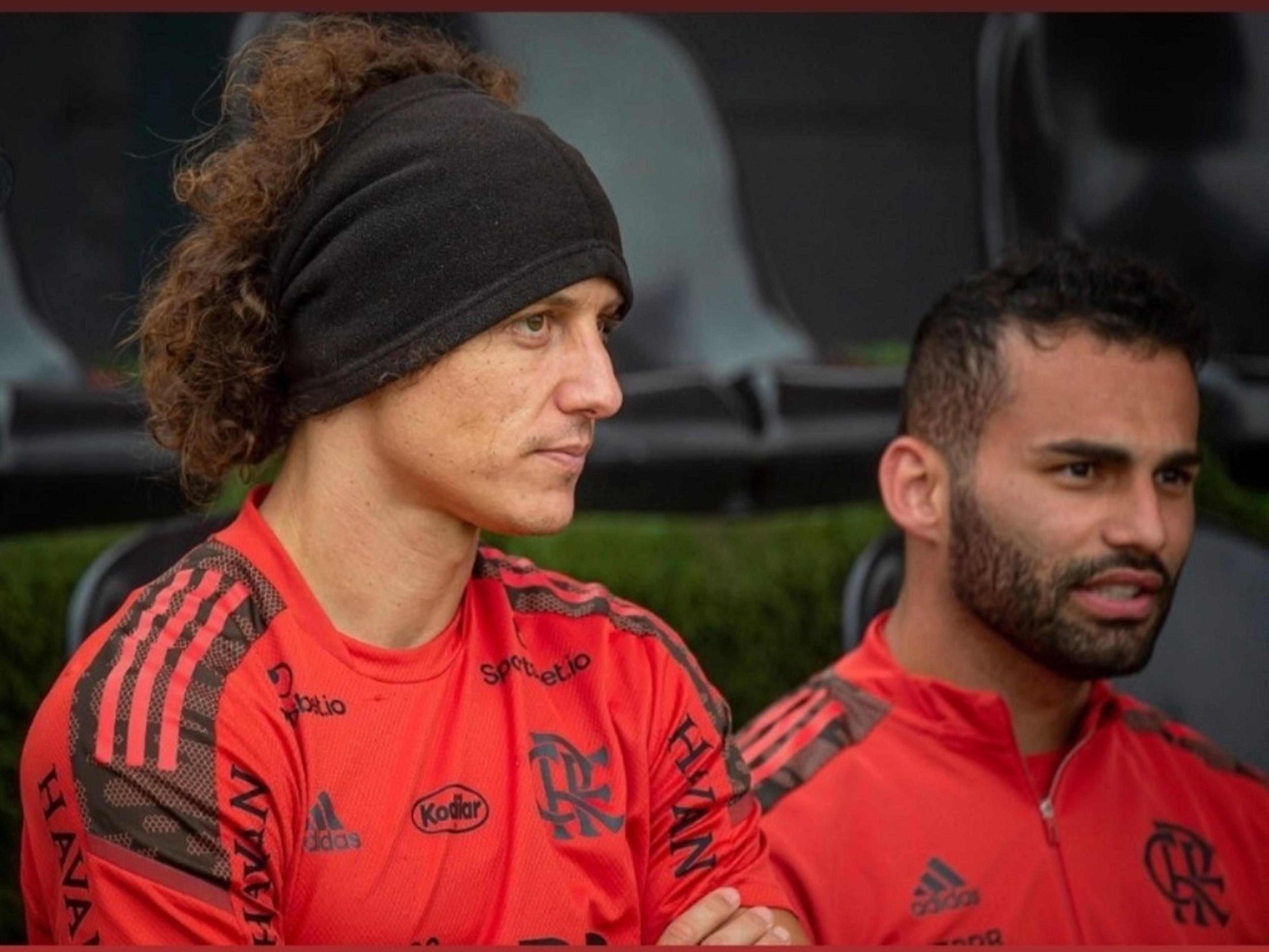 David Luiz, do Flamengo, tem lesão na posterior da coxa direita constatada; Matheus Cunha será reavaliado