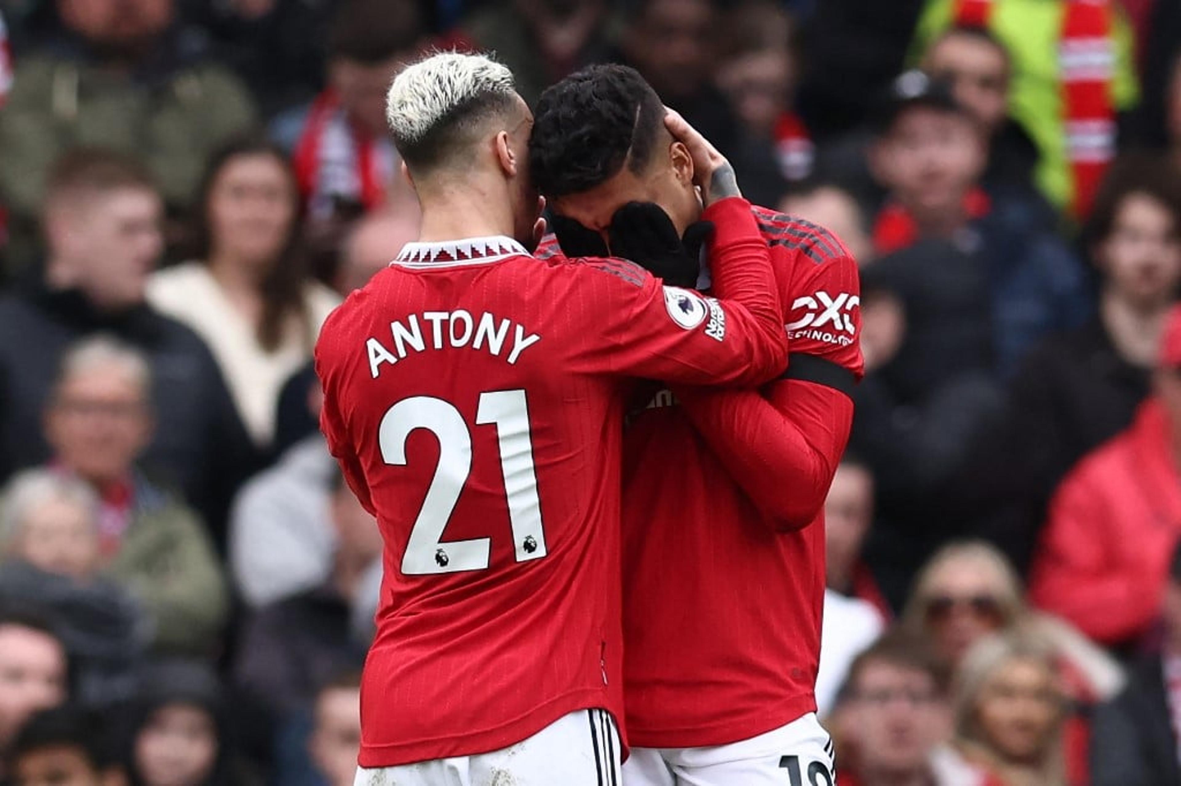 Casemiro toma segundo cartão vermelho pelo Manchester United e é desfalque pelos próximos quatro jogos