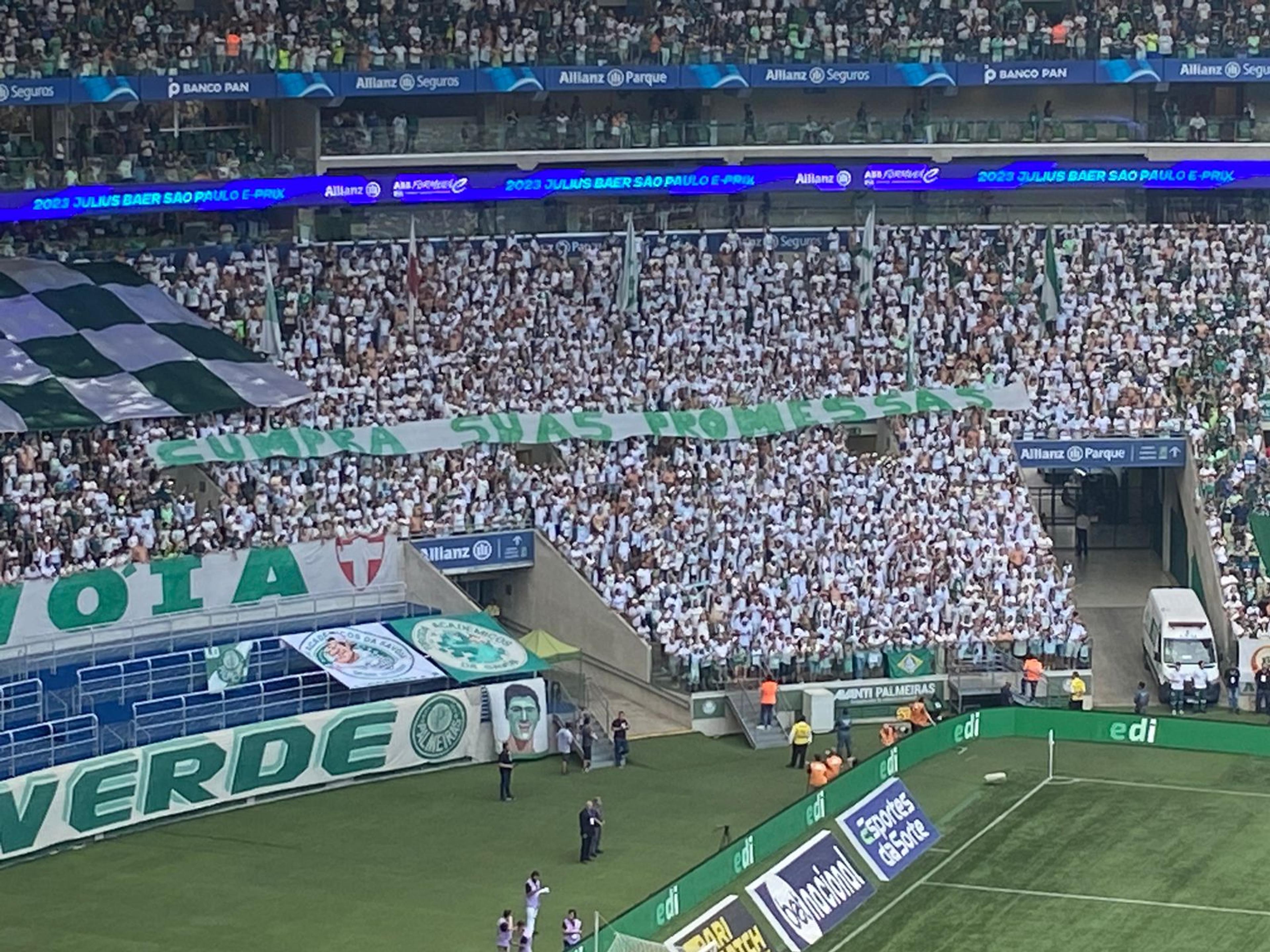 Palmeiras: FPF proíbe torcida Mancha Alviverde nos estádios