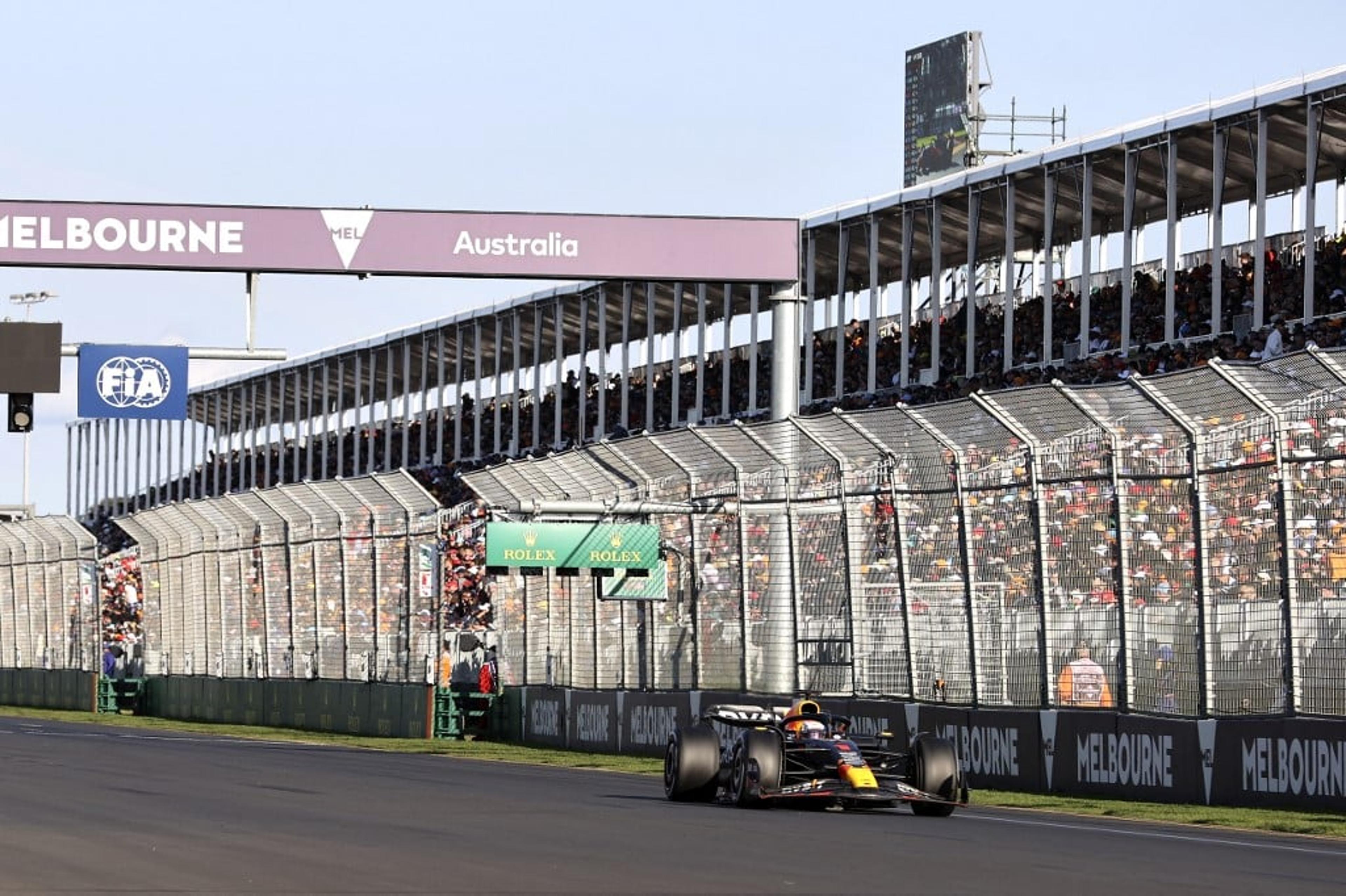 F1: Em corrida marcada por três bandeiras vermelhas e final anticlímax, Verstappen vence o GP da Austrália