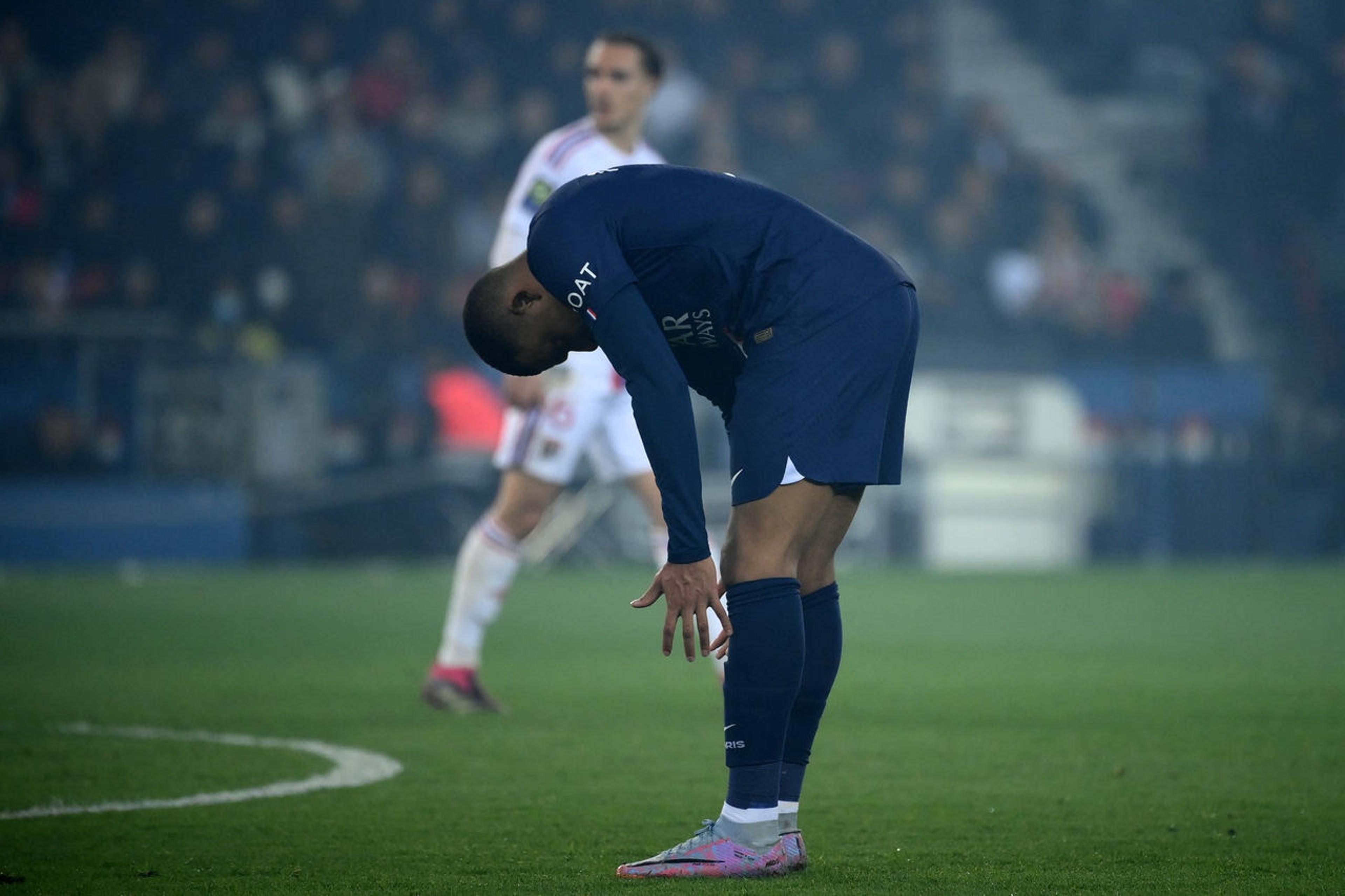 PSG joga mal e perde para o Lyon em casa pela Ligue 1