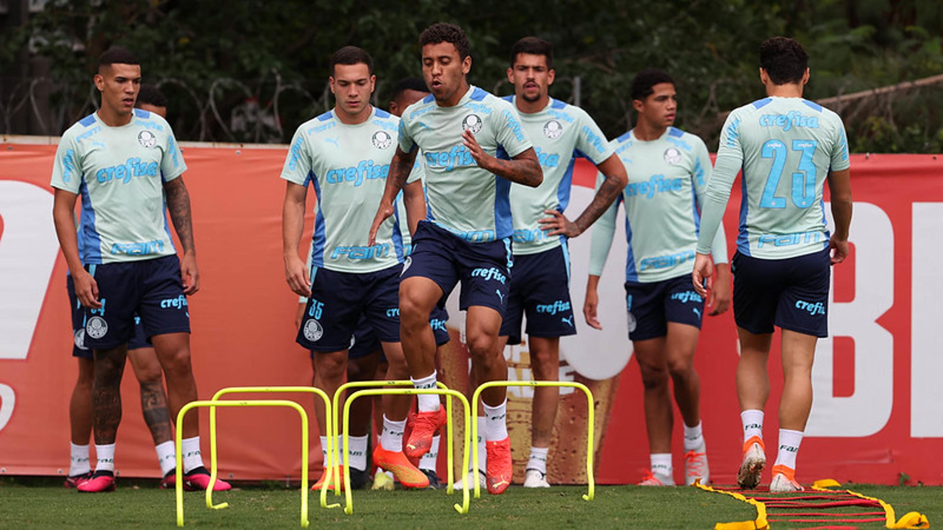 Com cobranças de pênaltis, Palmeiras faz penúltimo treino antes da final do Paulistão; veja o provável time