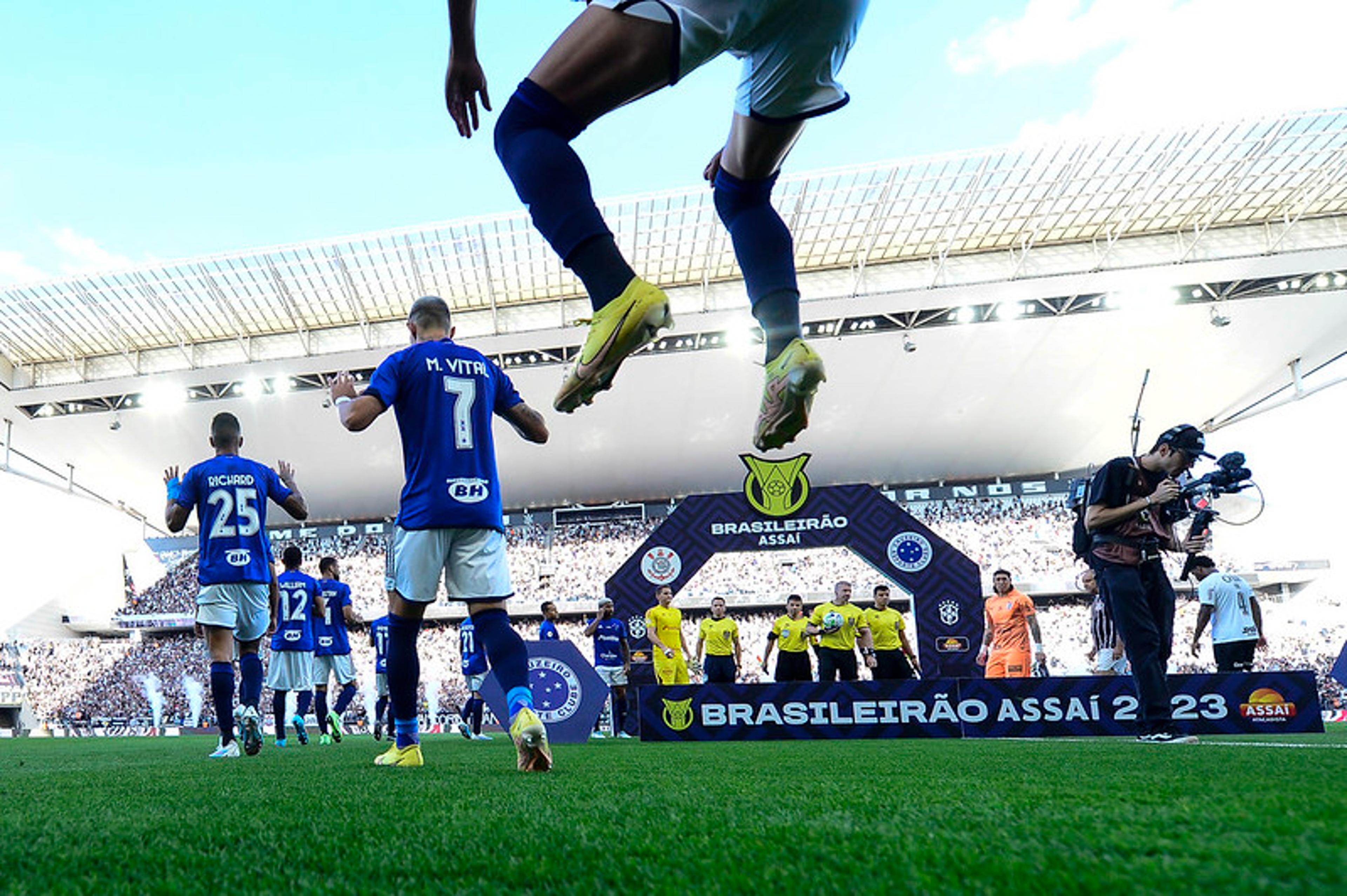 Na CBF, Cruzeiro faz cobranças por ‘decisões equivocadas’ da arbitragem contra o Corinthians