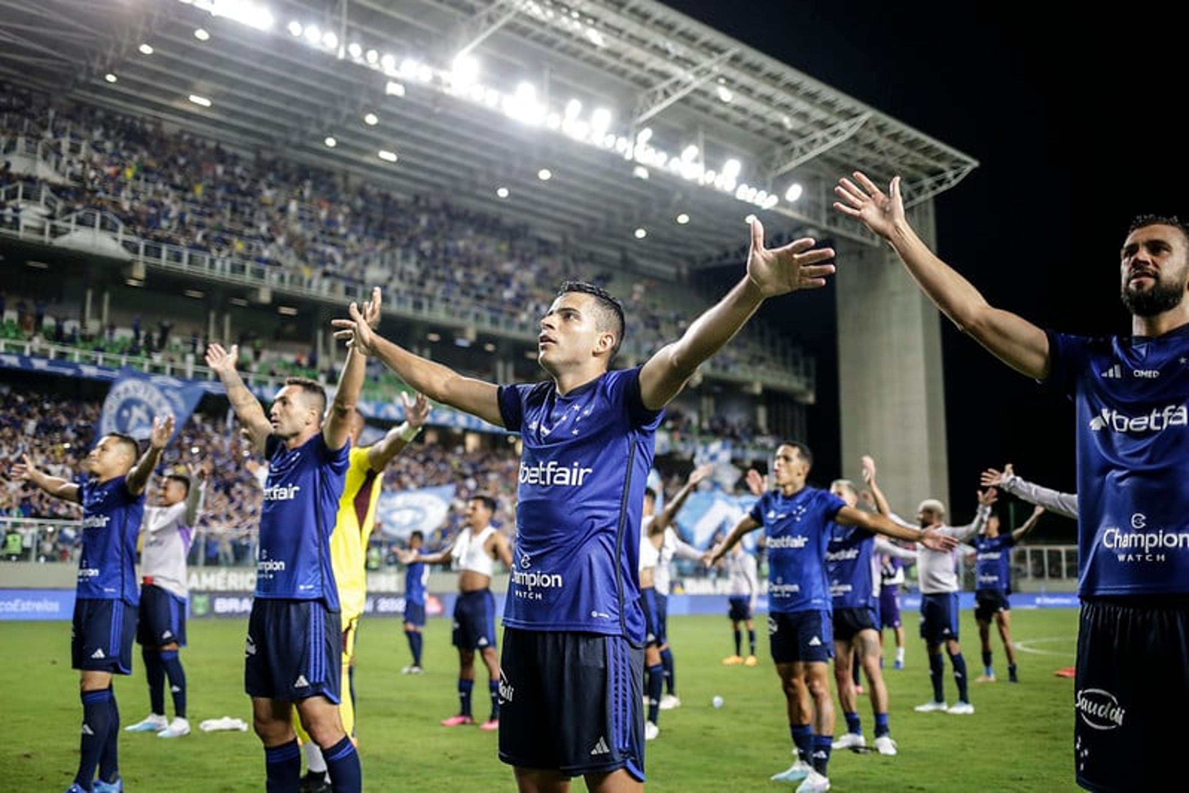 Rafael Cabral celebra vitória do Cruzeiro e projeta Brasileirão de ‘alto nível’