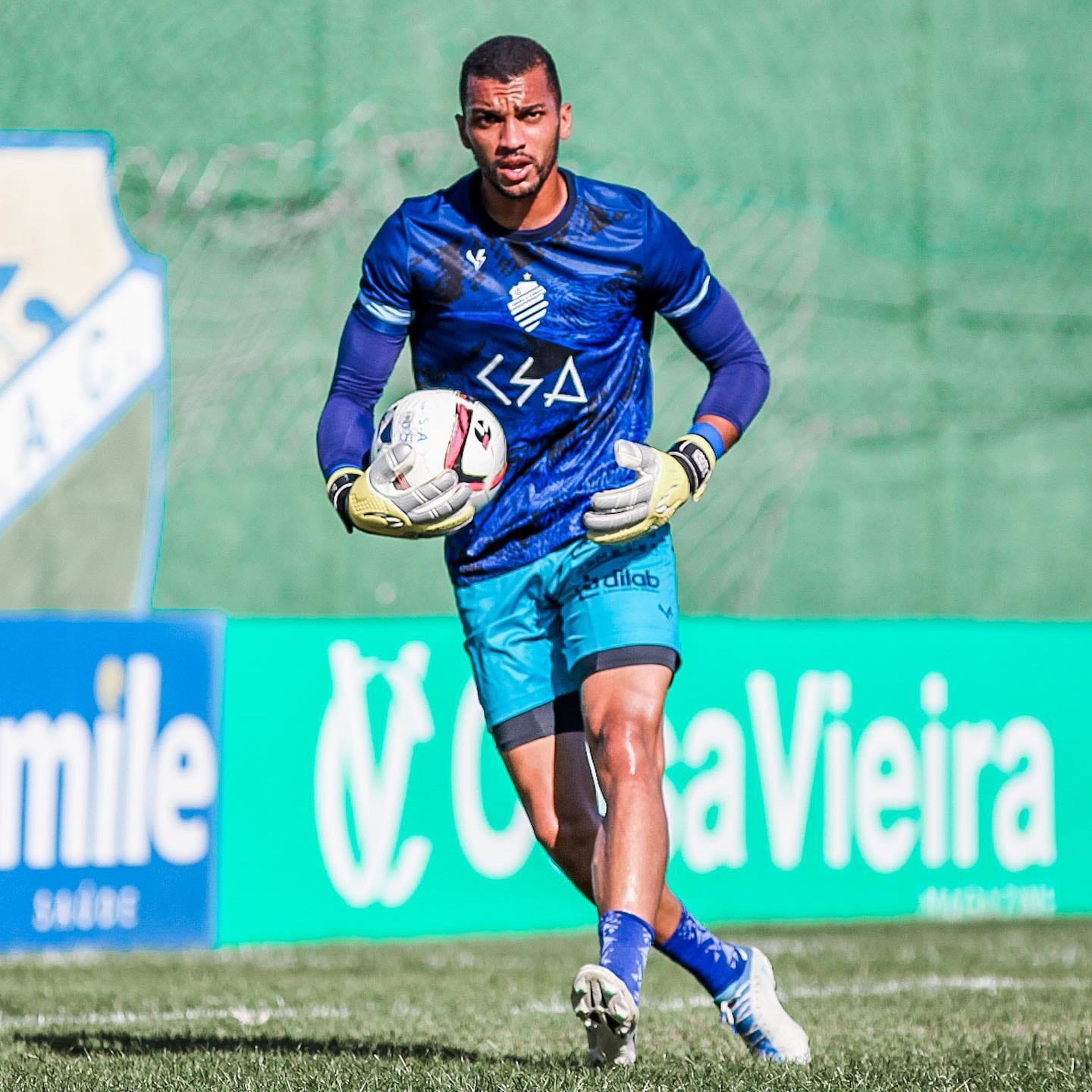 Destaque contra o Internacional, goleiro do CSA projeta decisão pela Copa do Brasil