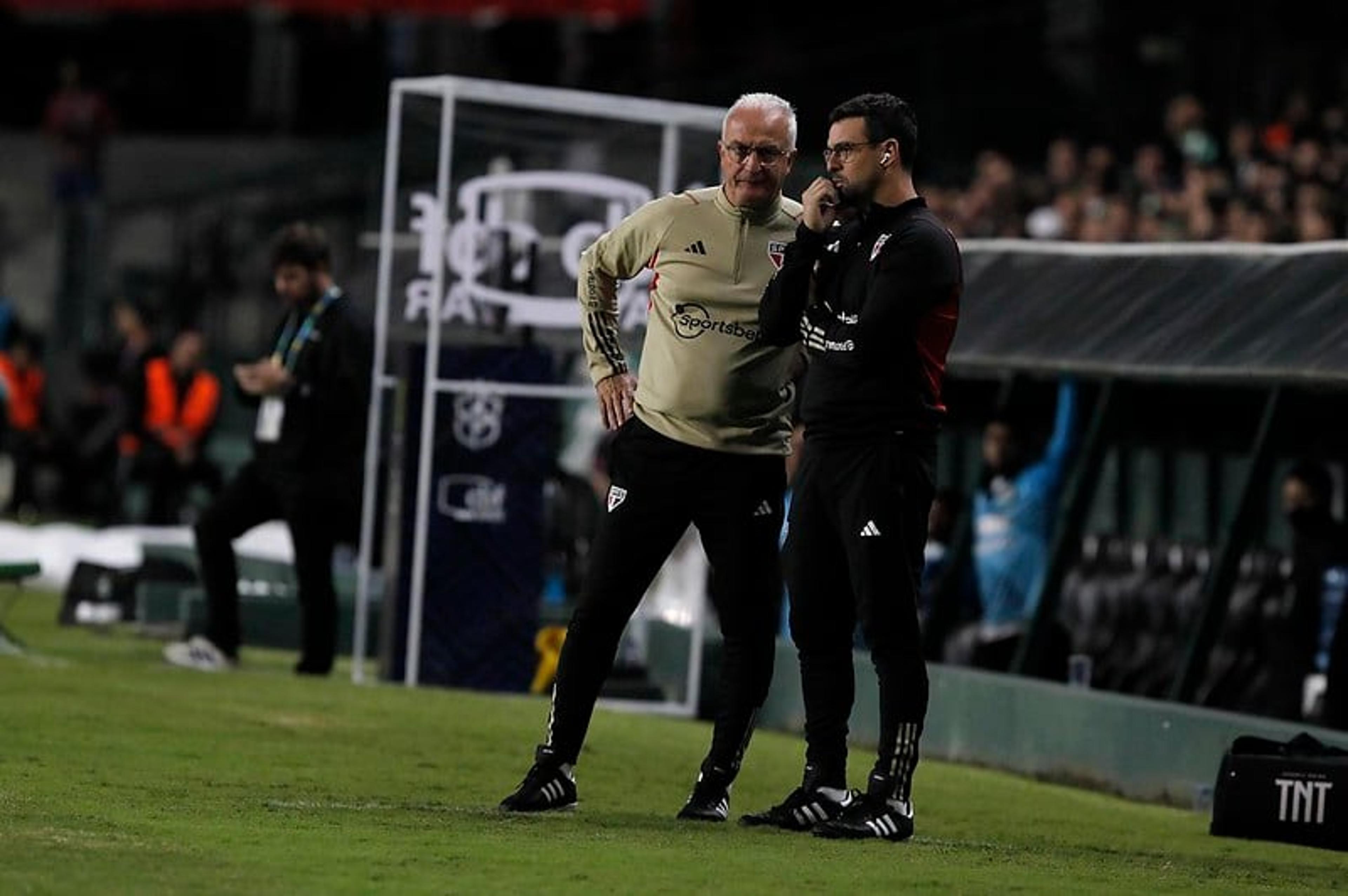 Dorival crê que minutos iniciais comprometeram partida do São Paulo contra o Coritiba: ‘Resultado foi importante’