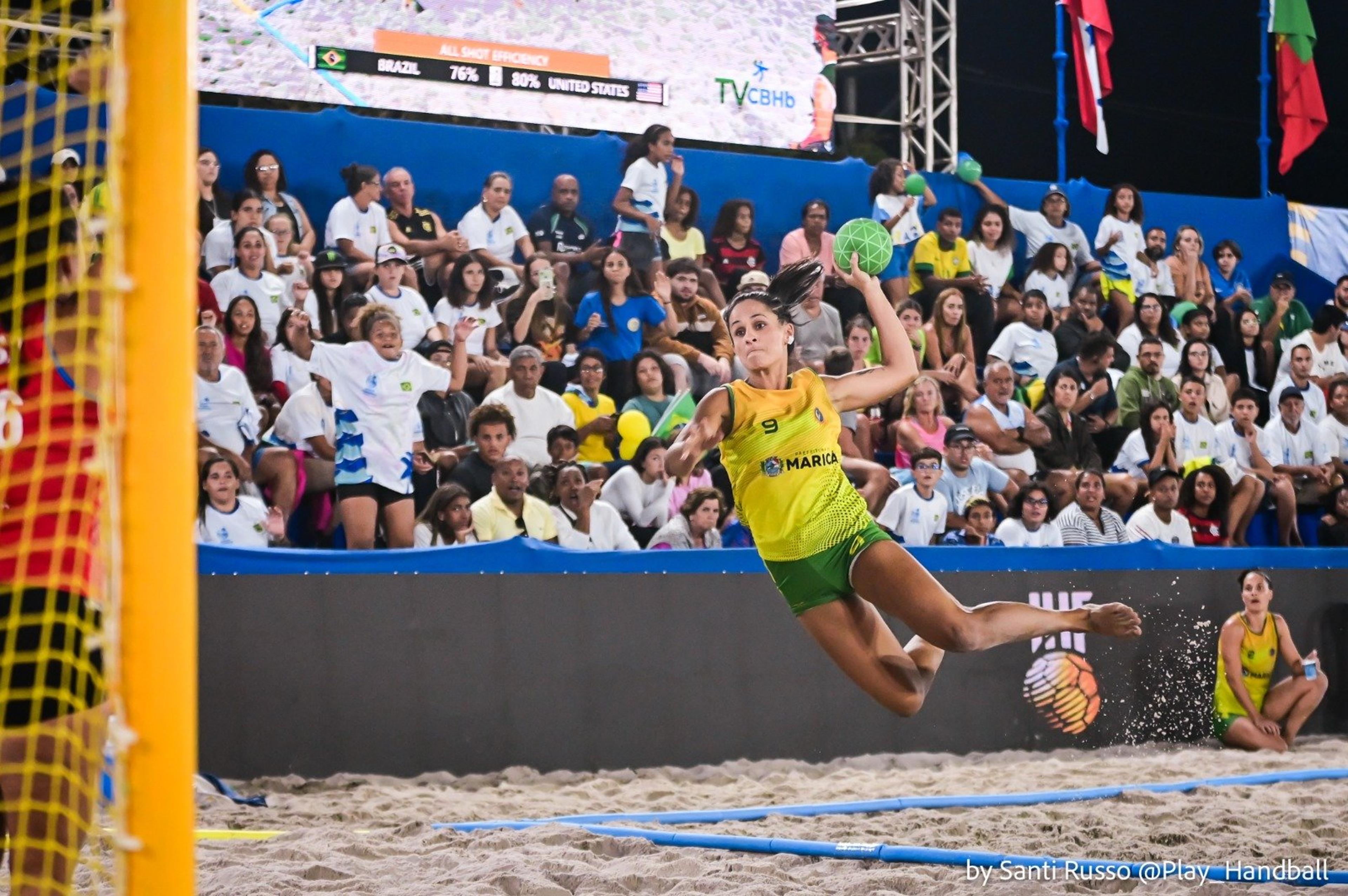 Com apoio da torcida, Brasil avança para as finais do Global Tour de Handebol de Praia