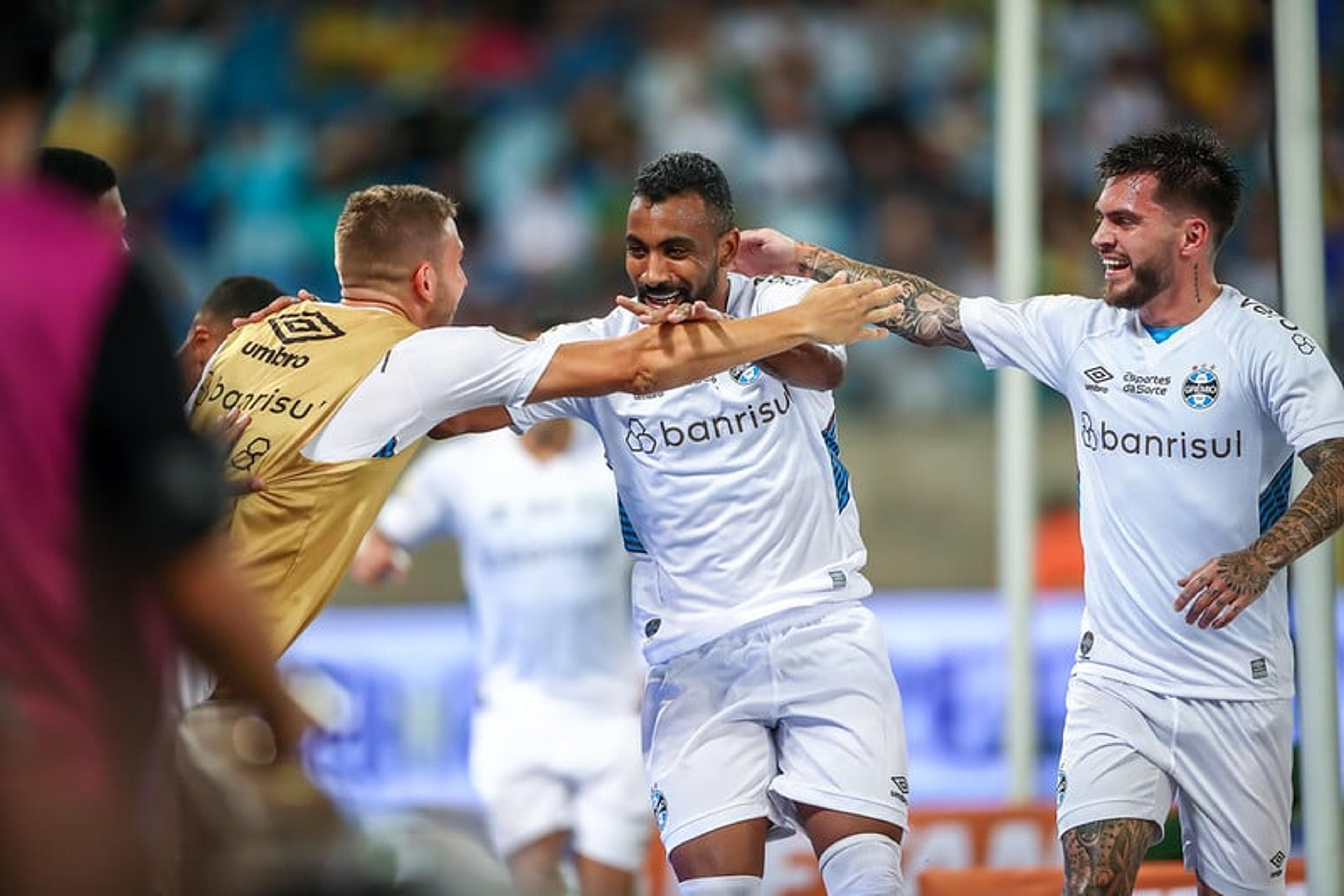 Galdino celebra gol decisivo em vitória do Grêmio: ‘Precisávamos vencer fora de casa’