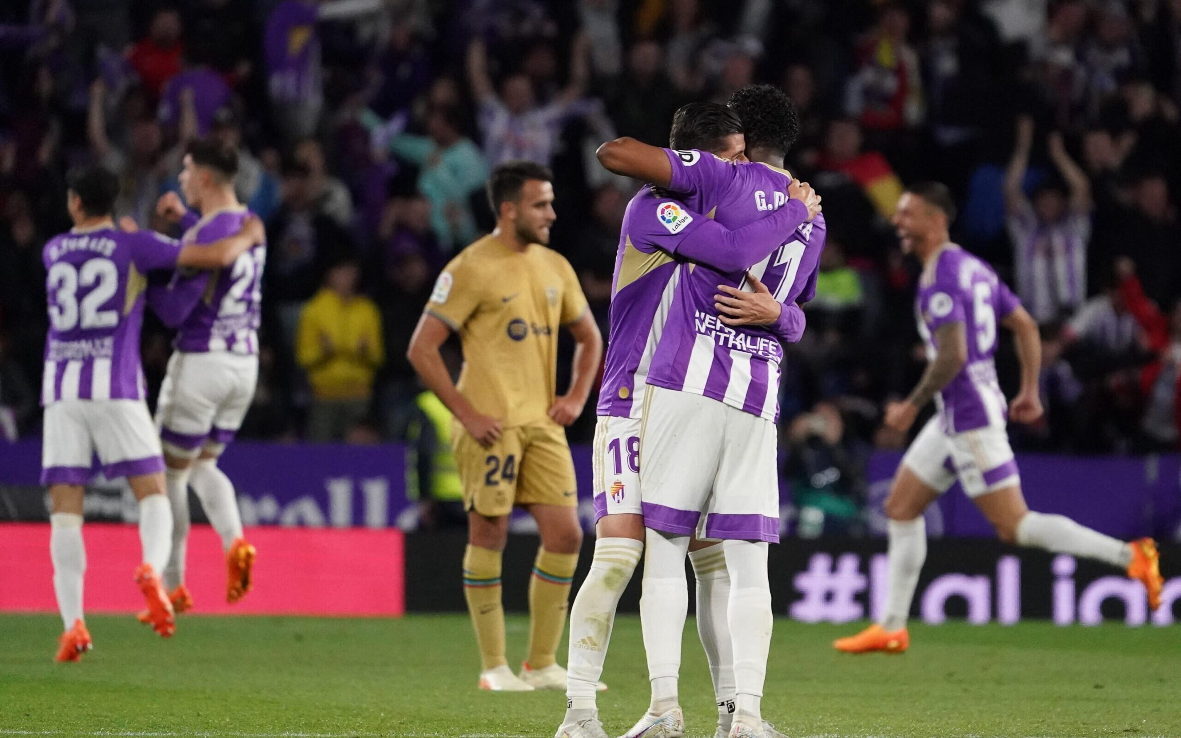 Já campeão, Barcelona joga mal e perde para o Real Valladolid fora de casa pela LaLiga