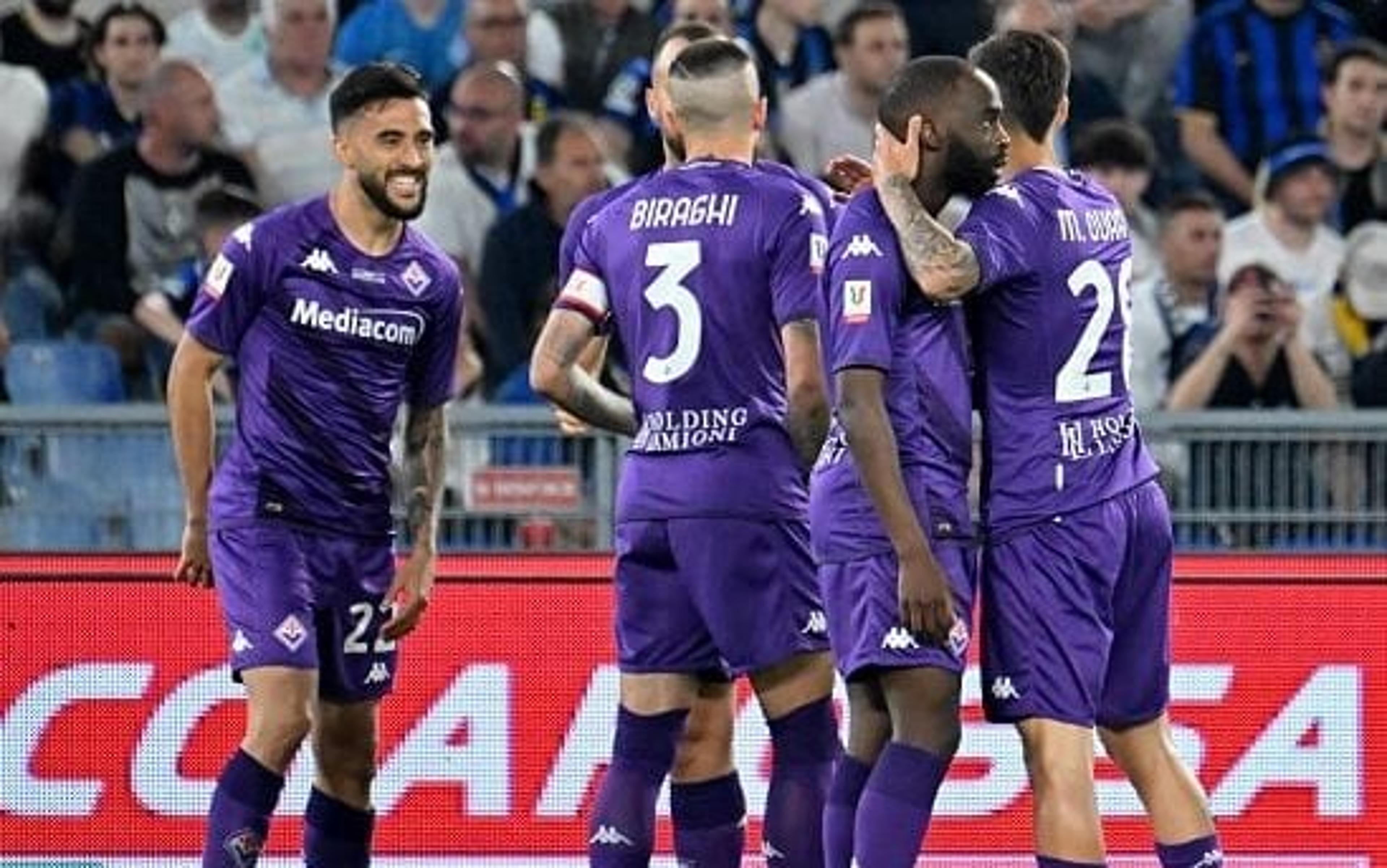 Fiorentina vira sobre a Roma com dois gols no fim pelo Campeonato Italiano