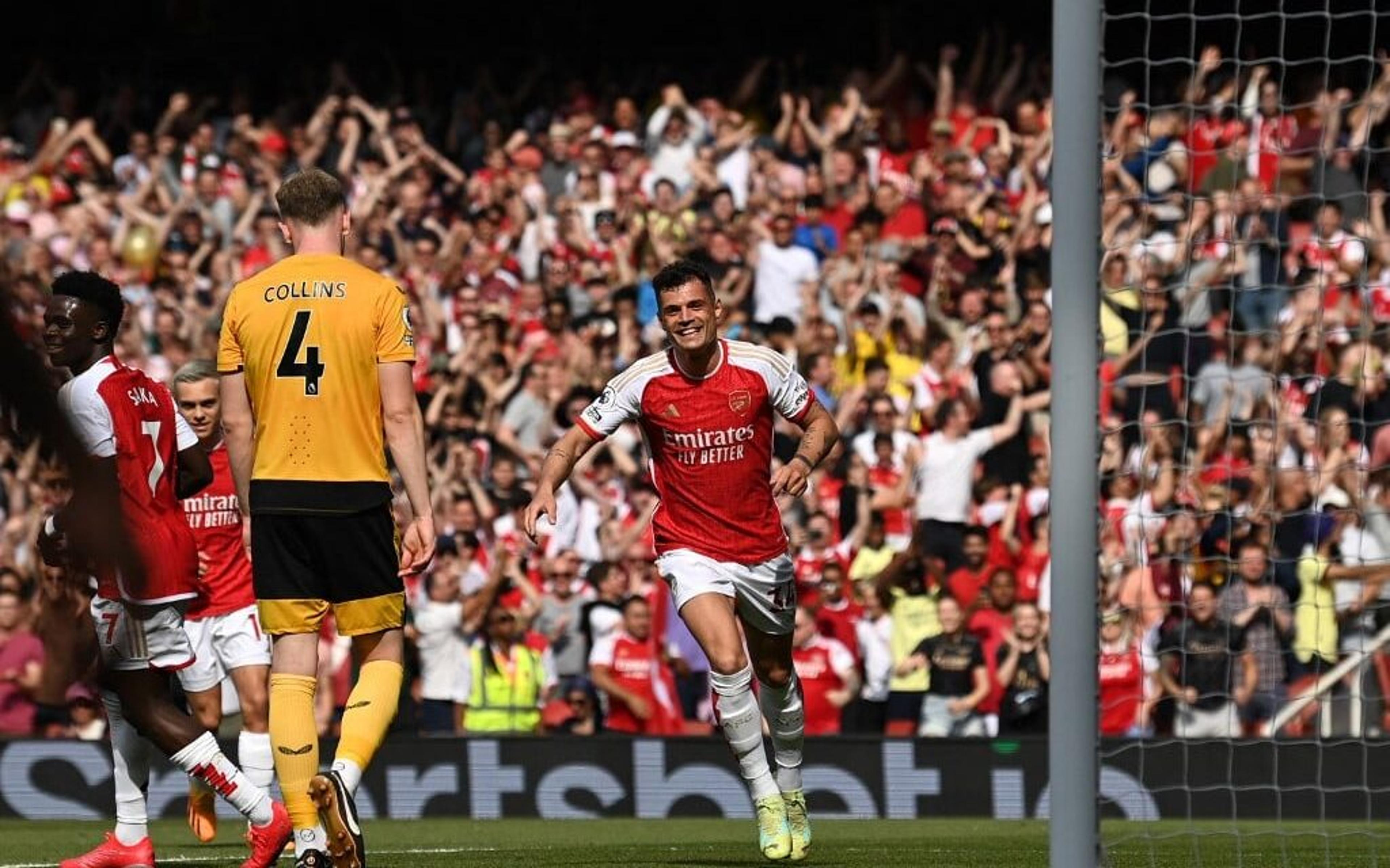 Com brilho de Xhaka e gol de Gabriel Jesus, Arsenal goleia Wolverhampton e encerra Premier League com vitória