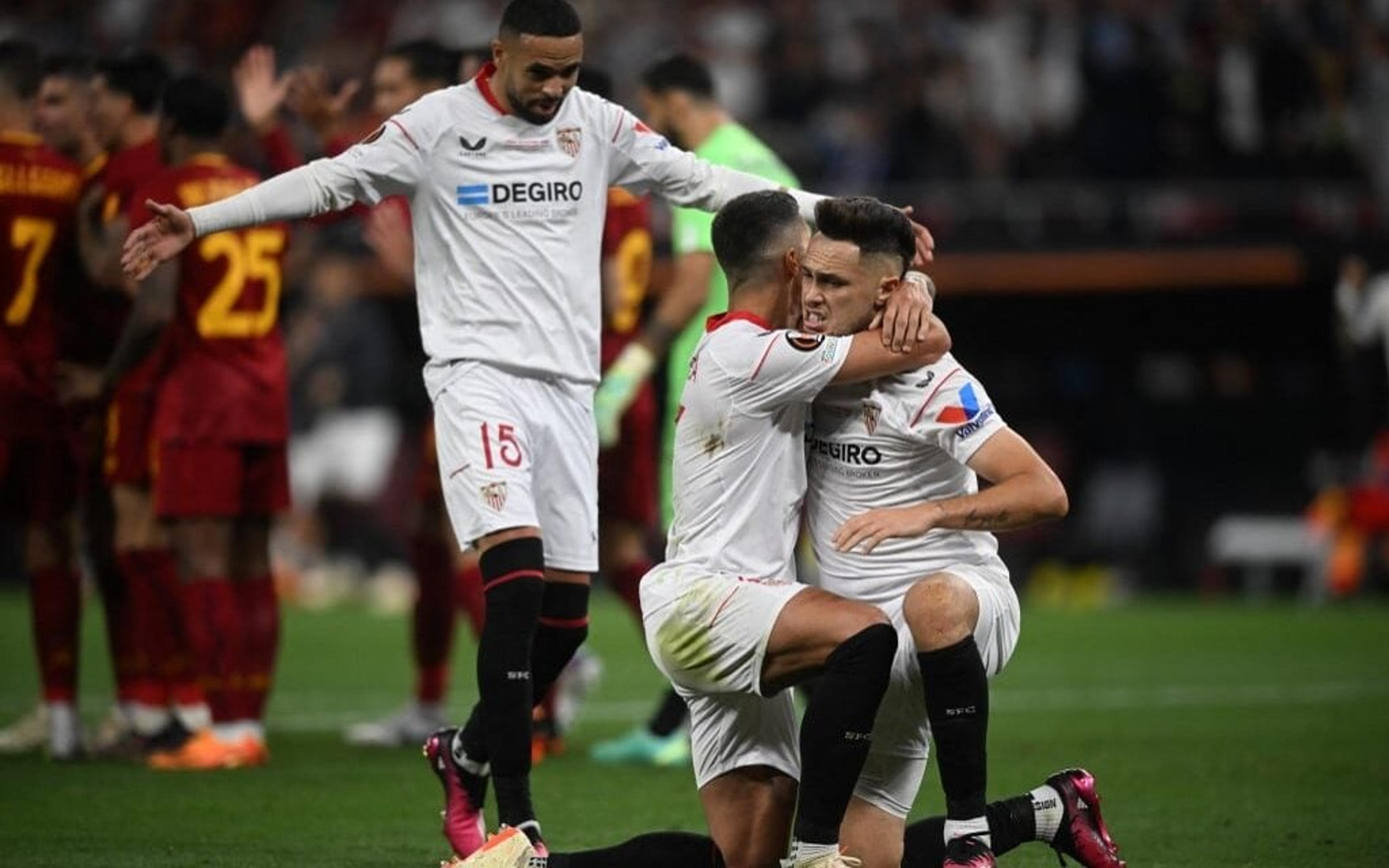 Sevilla busca empate, vence a Roma nos pênaltis e conquista a Europa League pela sétima vez