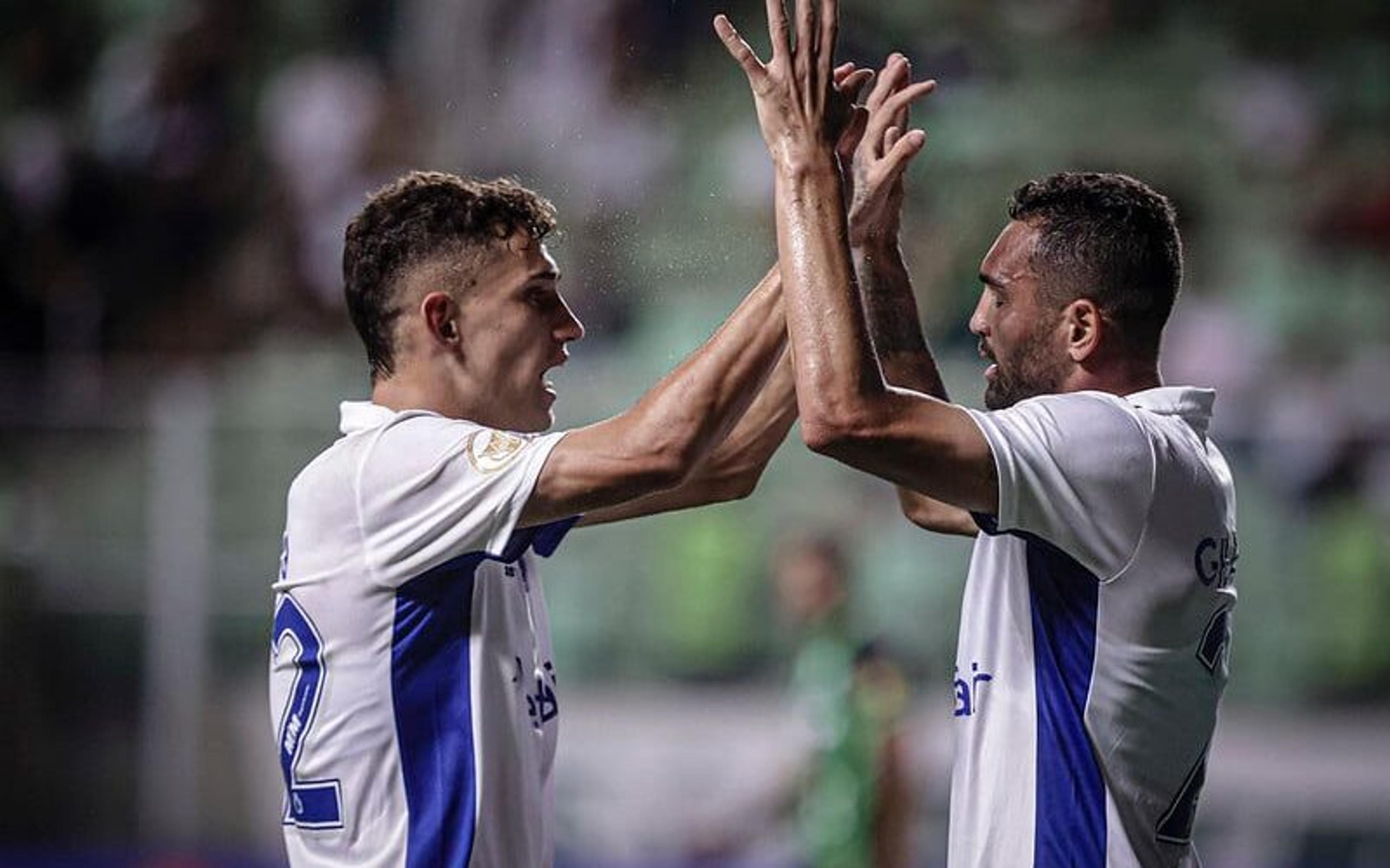 Gilberto celebra triunfo e diz que o Cruzeiro pode chegar onde quer na temporada