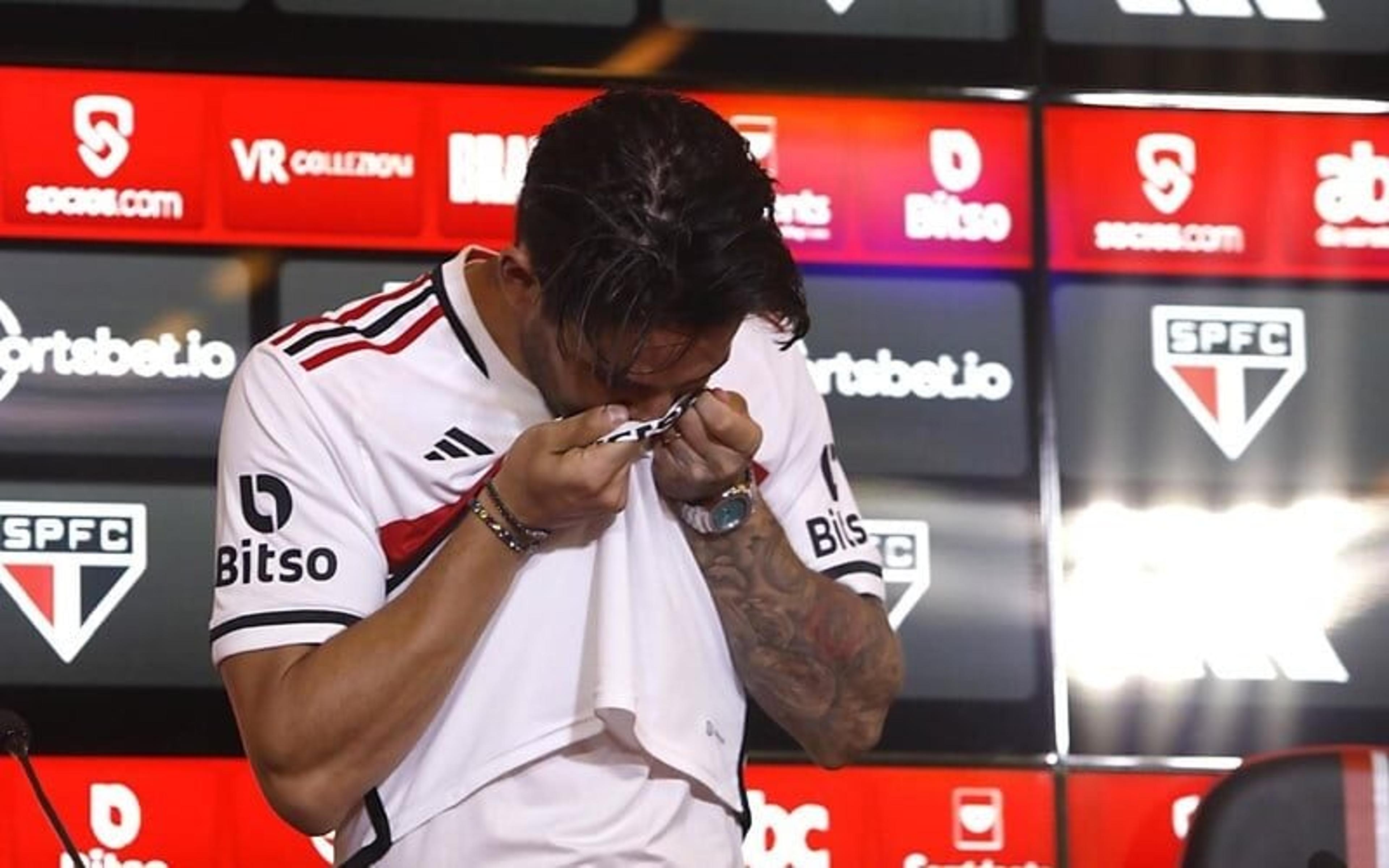 Pato destaca amor pelo São Paulo e vê clube ‘diferente’ em relação as suas outras passagens: ‘Os jogadores estão mais à vontade’